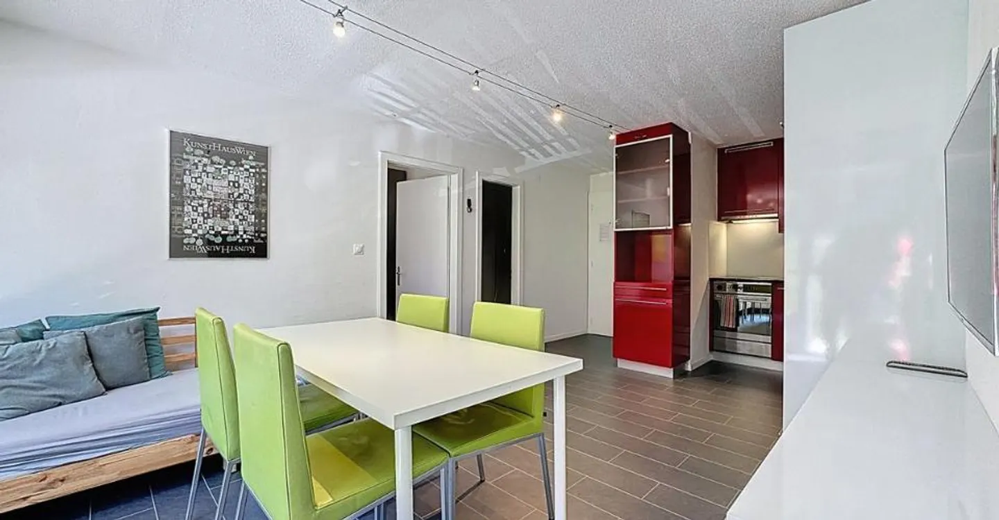 Questo appartamento arredato ai piedi delle piste ti aspetta. Residenza secondaria o p - Foto 2 di 7