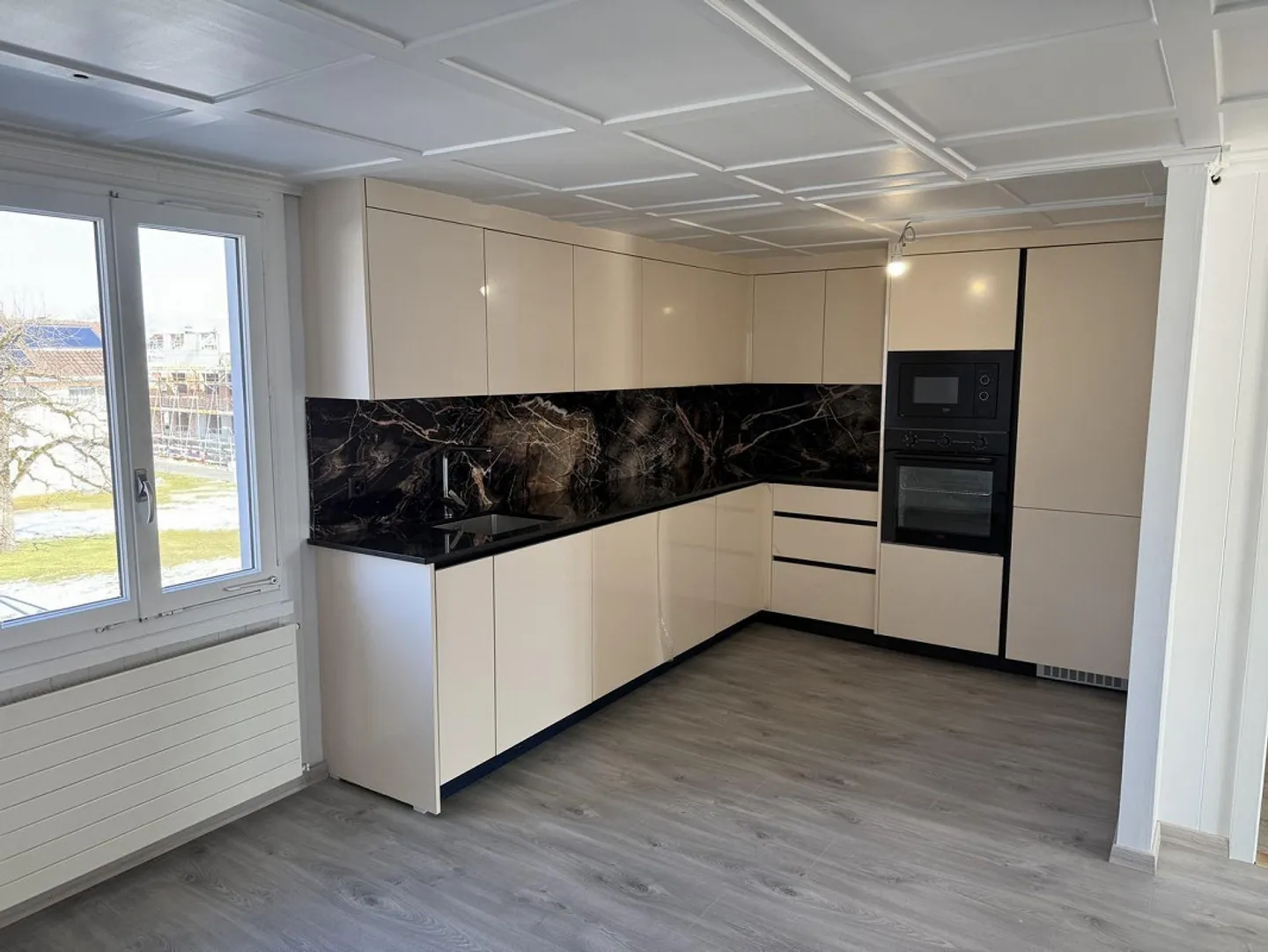 Appartamento affascinante 4.5 stanze - Foto 1 di 9