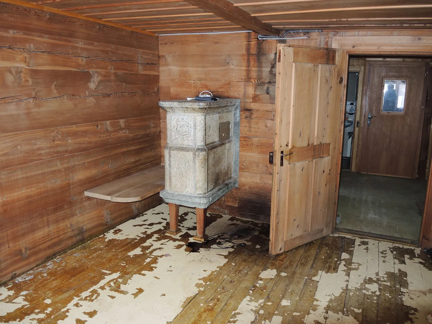 Appartamento tradizionale di 2,5 stanze in una vecchia casa del Vallese - Foto 5 di 14