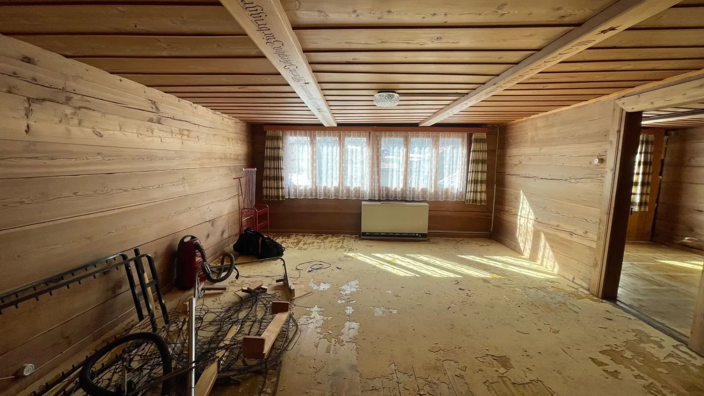 Appartamento tradizionale di 2,5 stanze in una vecchia casa del Vallese - Foto 6 di 14