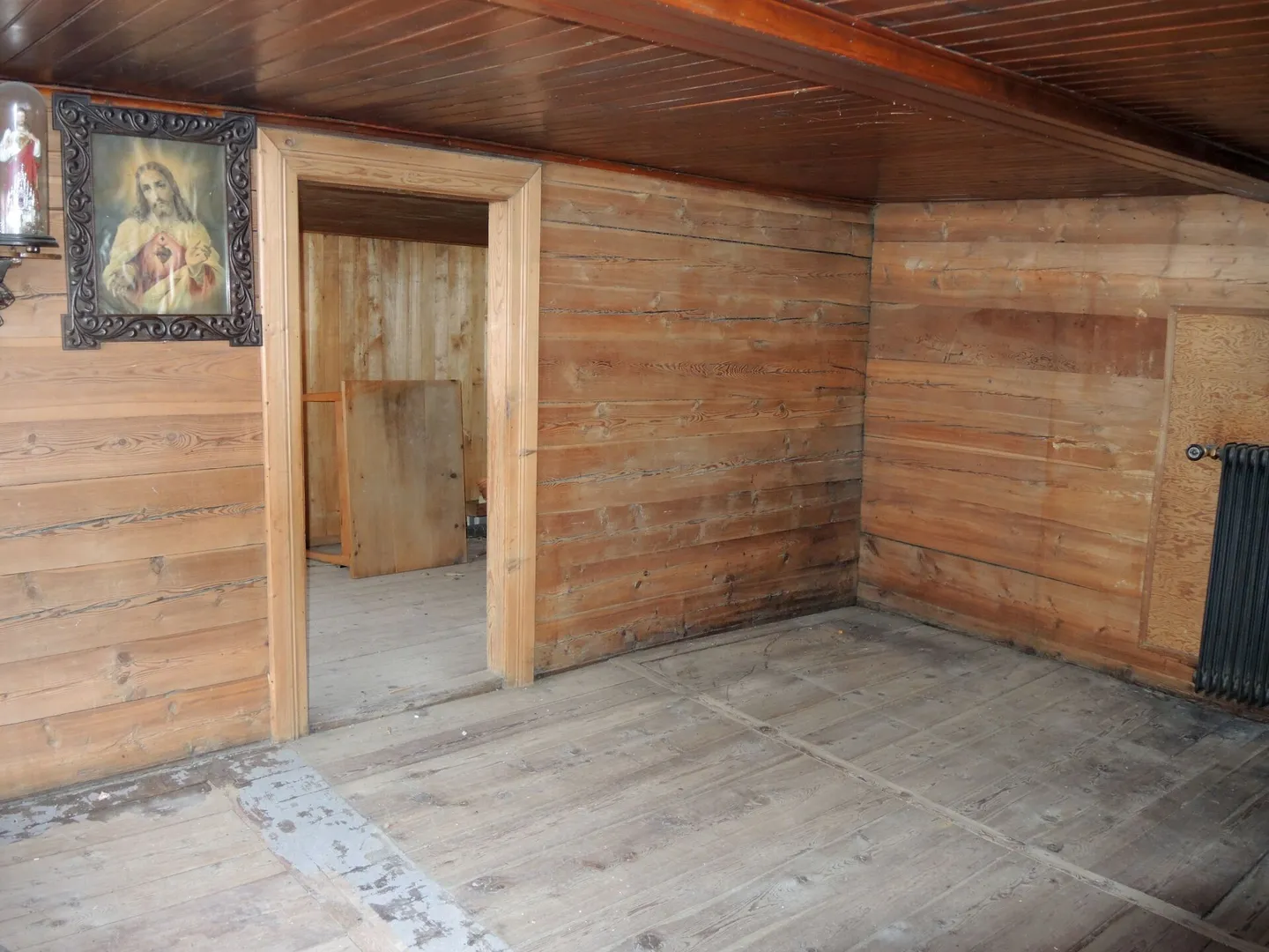 Appartamento tradizionale di 2,5 stanze in una vecchia casa del Vallese - Foto 3 di 14