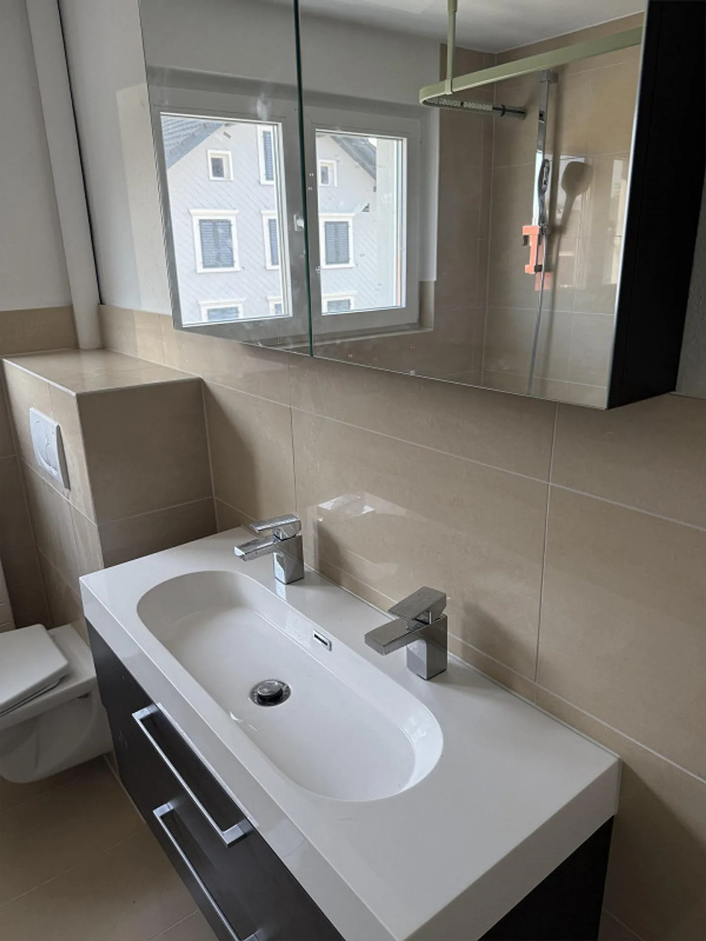 Appartamento affascinante 4.5 stanze - Foto 9 di 9