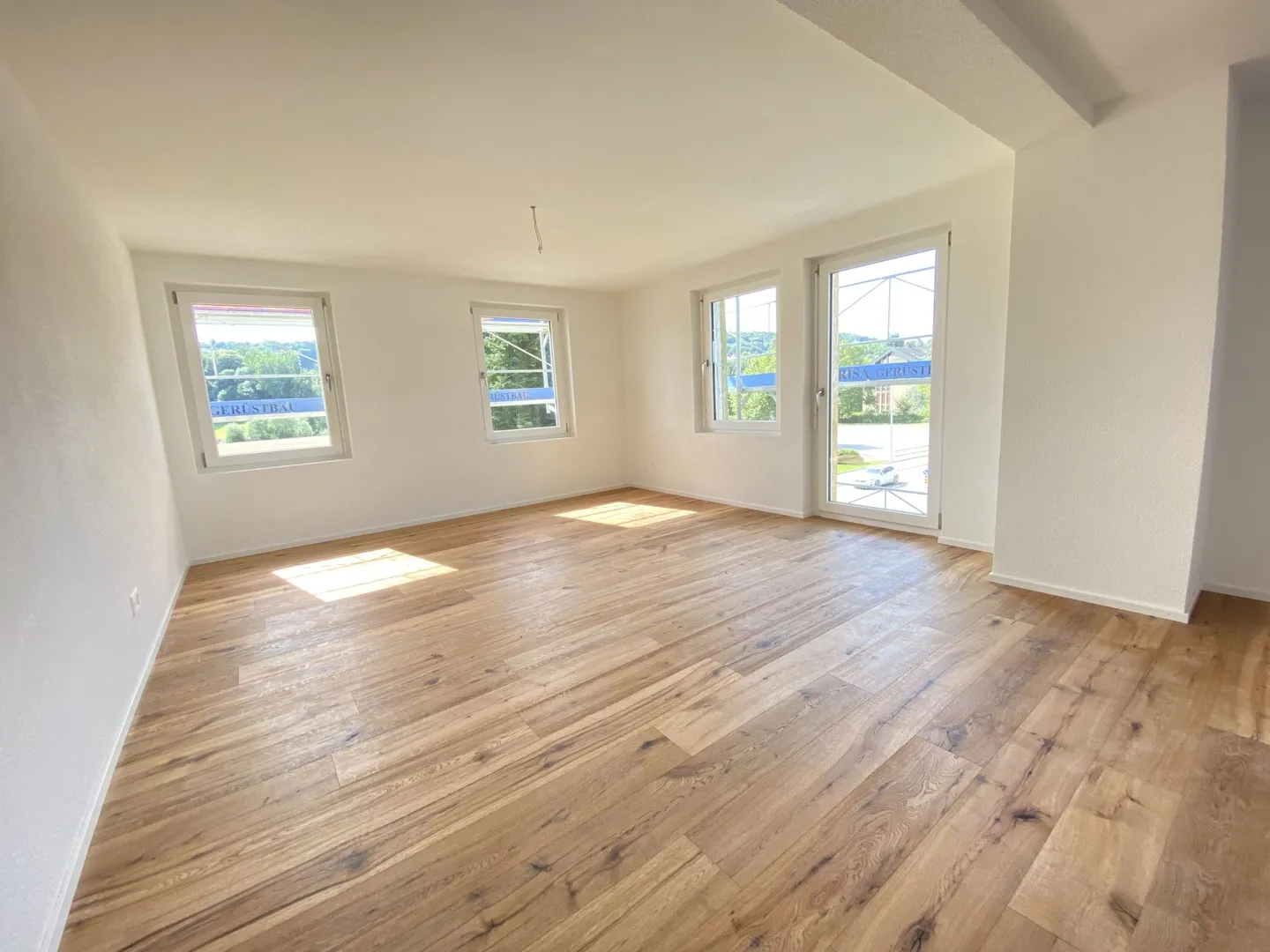 Appartement 3.5 pièces avec grande terrasse - Photo 1 sur 8