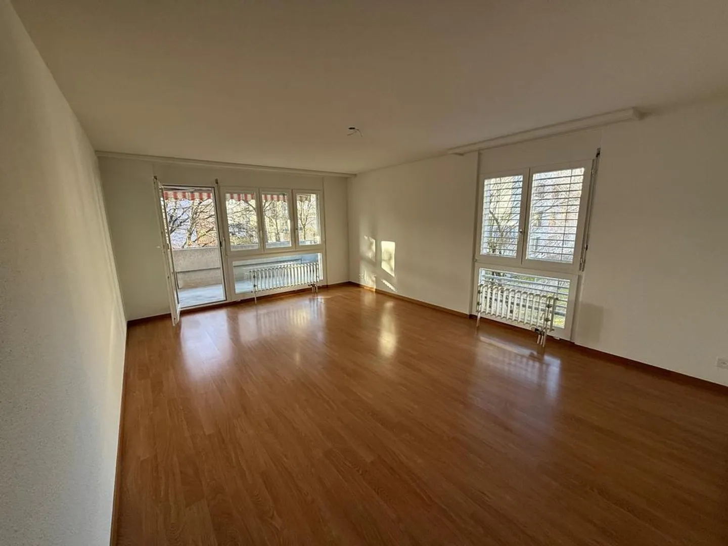 Votre nouveau rêve de maison à Regensdorf ! - Photo 3 sur 8