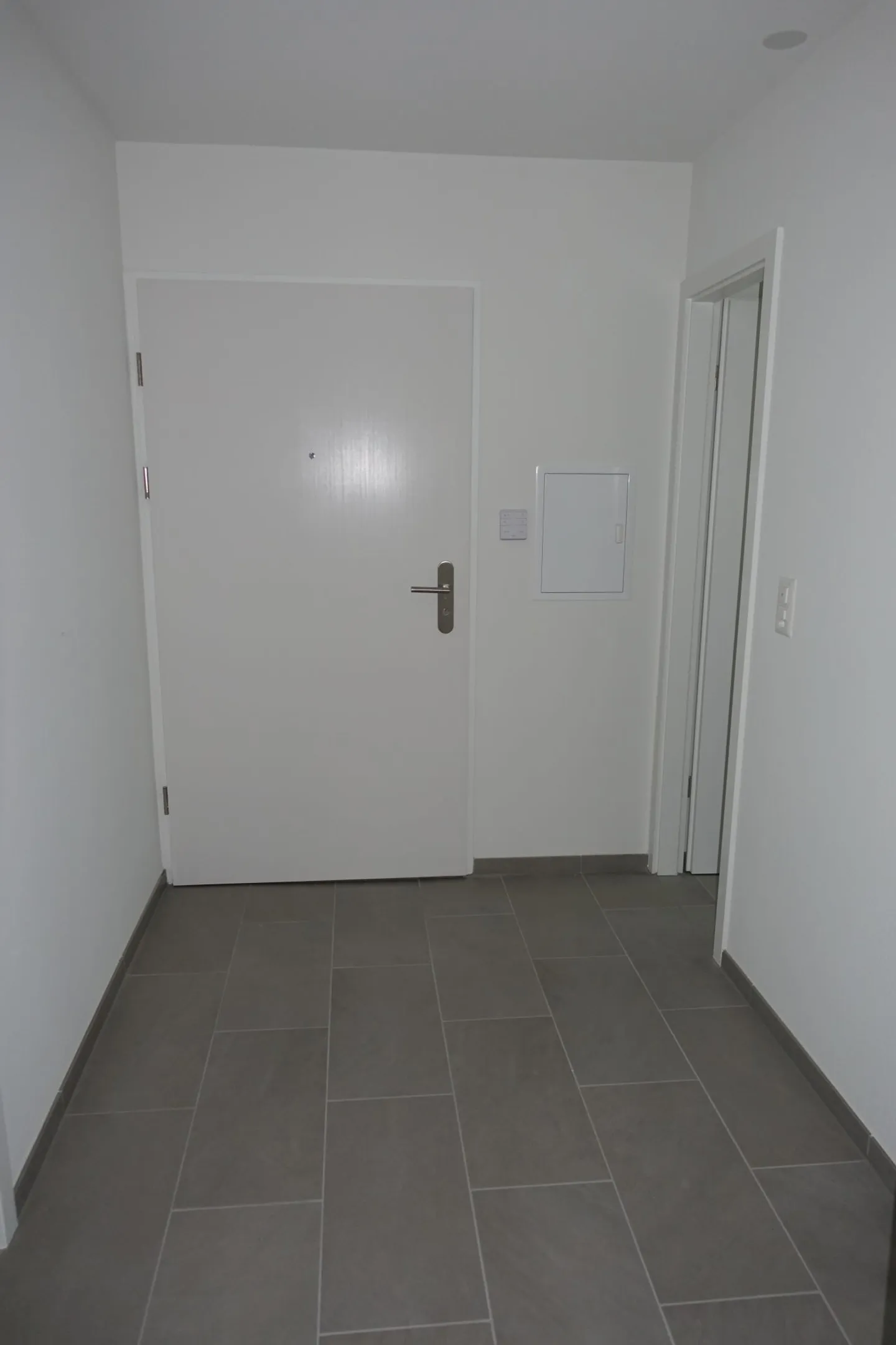 Appartamento moderno di 4,5 locali a Reinach - Foto 6 di 18