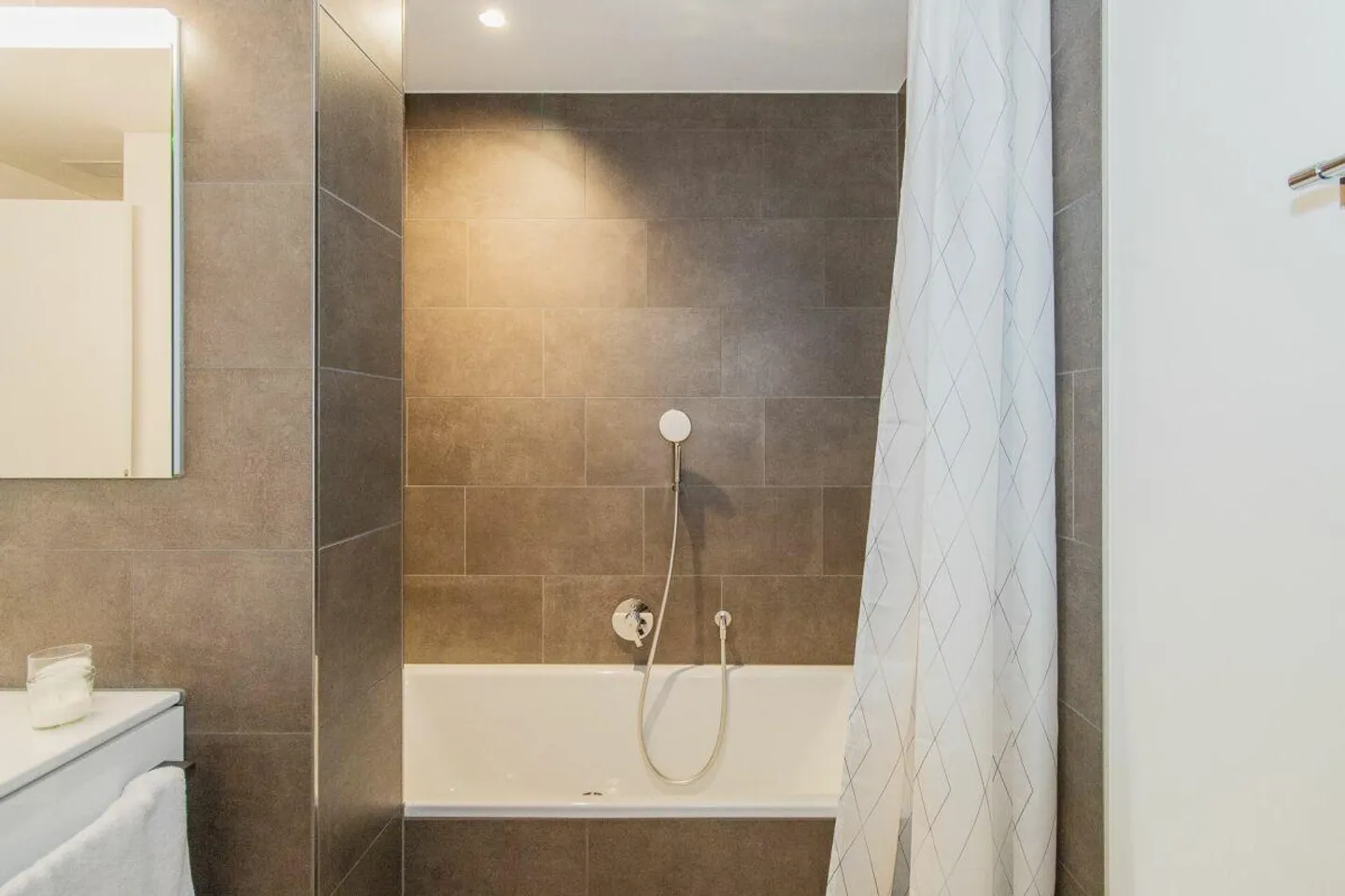 Comfort e qualità della vita - esclusivo appartamento di 3,5 stanze a Kreuzl... - Foto 10 di 14