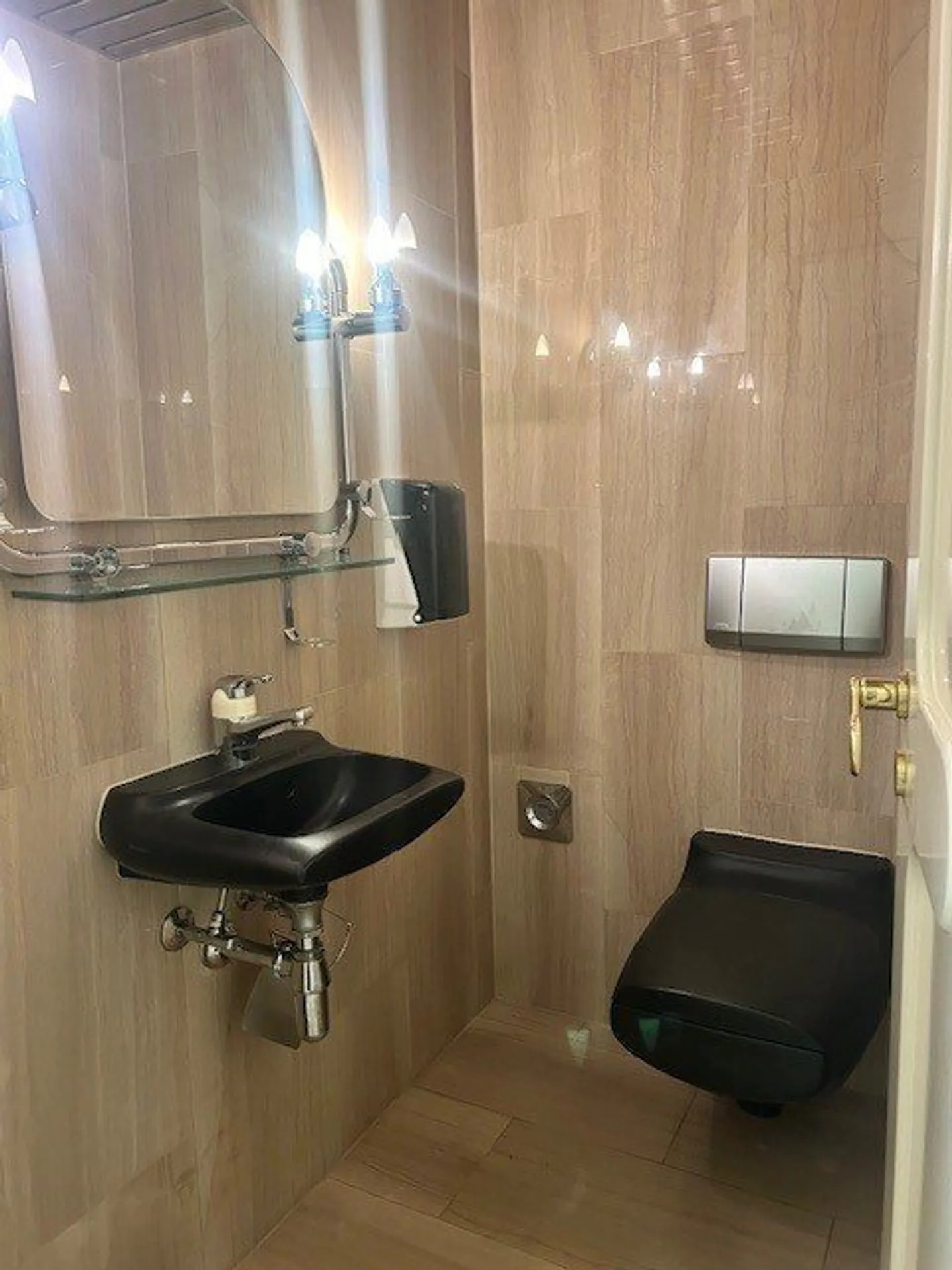 DA AFFITTARE - Spazio commerciale / uffici - Foto 10 di 10