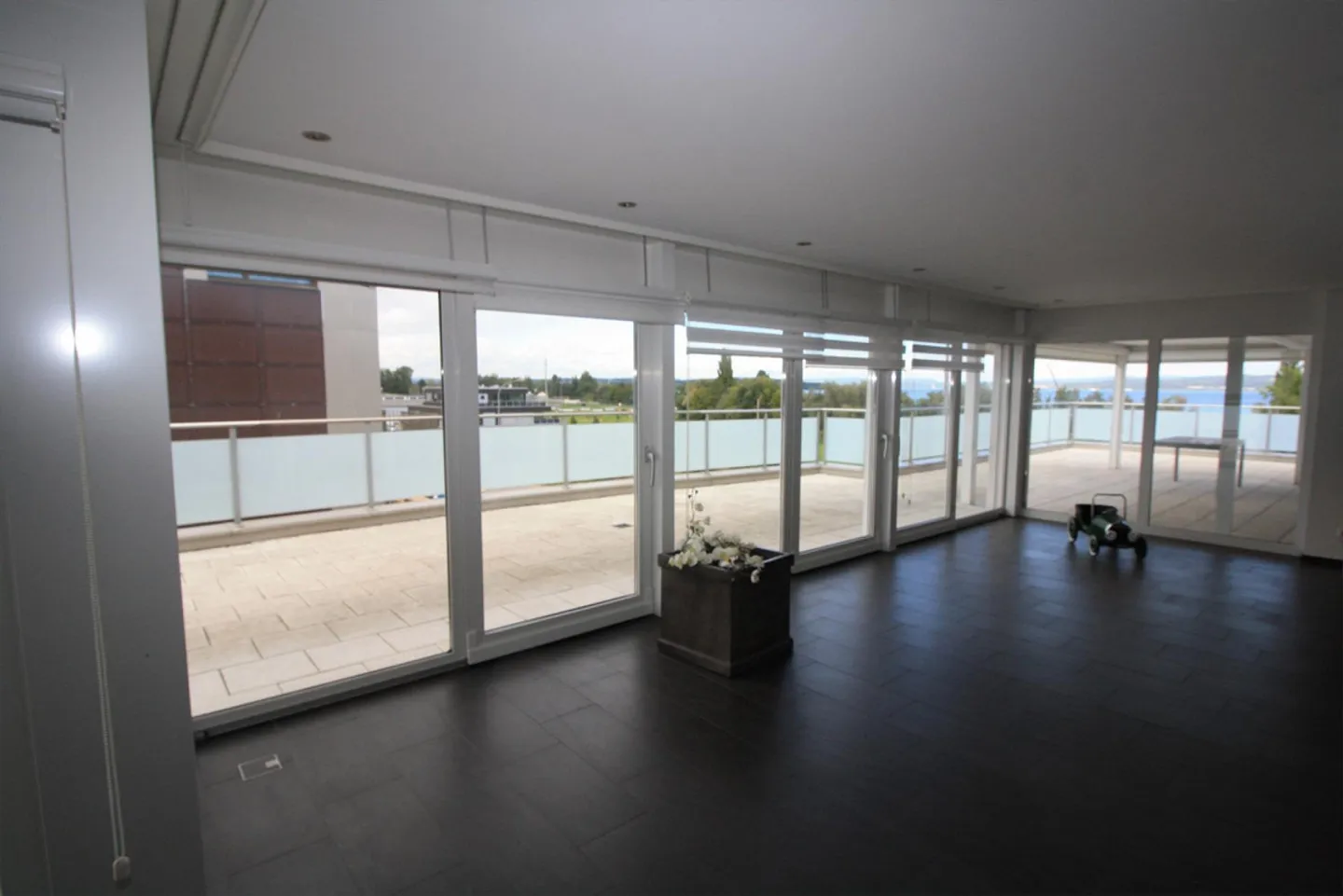 Dreamlike penthouse apartment with huge terrace - Photo 9 of 10