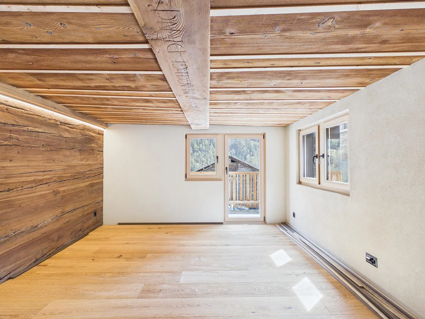 Dream Home Between Tradition and Modernity at Riederalp - Photo 4 of 14