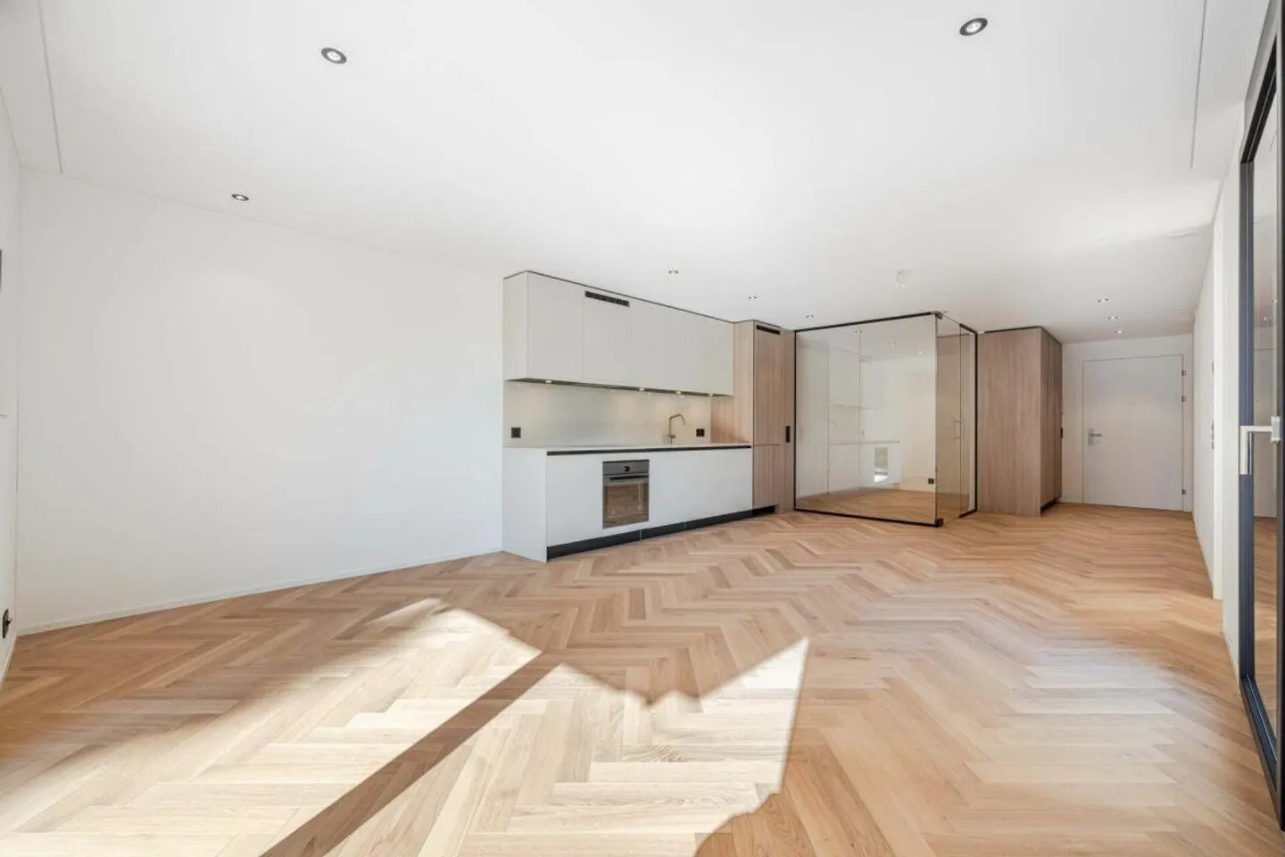 ULTIMA OPPORTUNITÀ: Nuovo appartamento 3.5 locali con design d'interni esclusivo - Foto 3 di 12