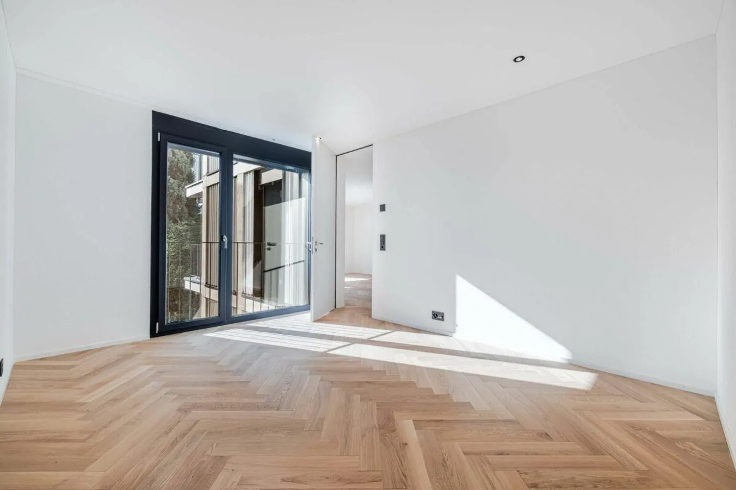 ULTIMA OPPORTUNITÀ: Nuovo appartamento 3.5 locali con design d'interni esclusivo - Foto 7 di 12