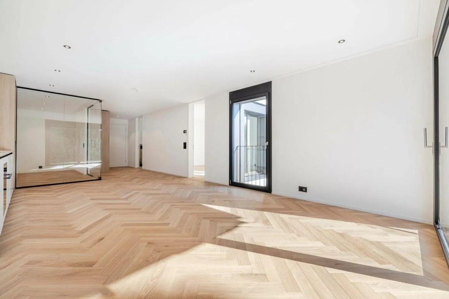 ULTIMA OPPORTUNITÀ: Nuovo appartamento 3.5 locali con design d'interni esclusivo - Foto 8 di 12