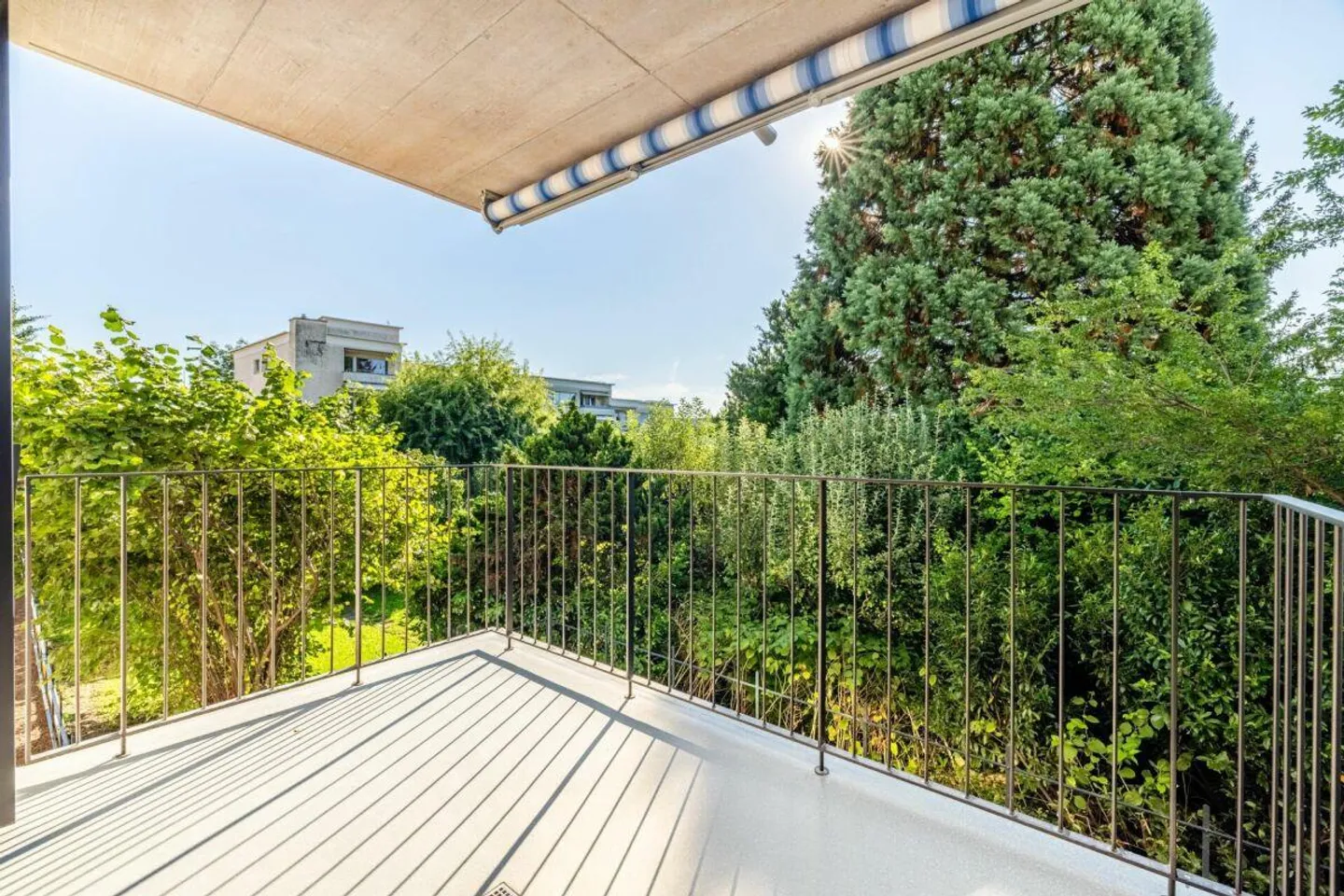 ULTIMA OPPORTUNITÀ: Nuovo appartamento 3.5 locali con design d'interni esclusivo - Foto 9 di 12