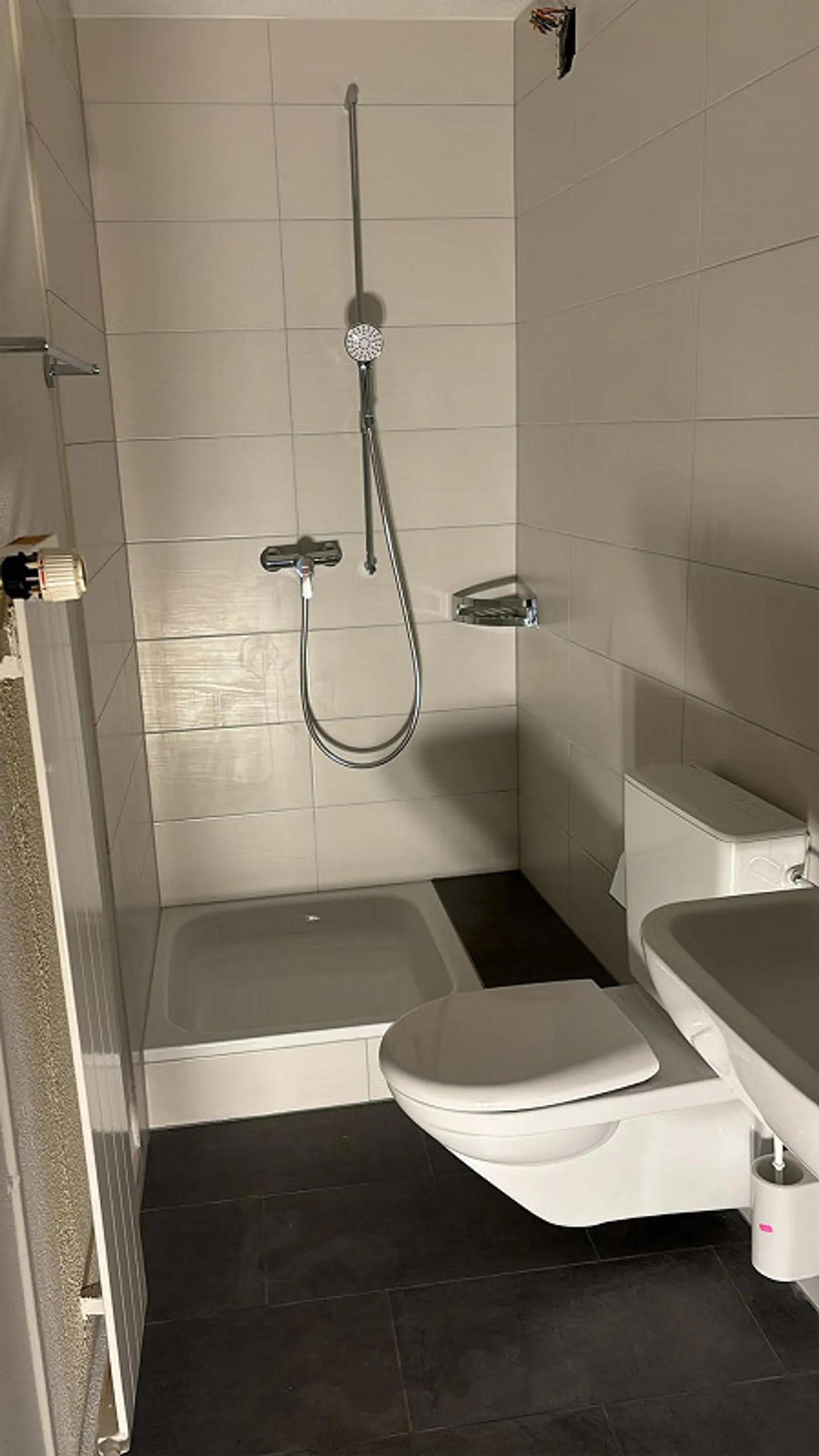 Studio Altstadt Biel neu renoviert - Foto 2 von 4