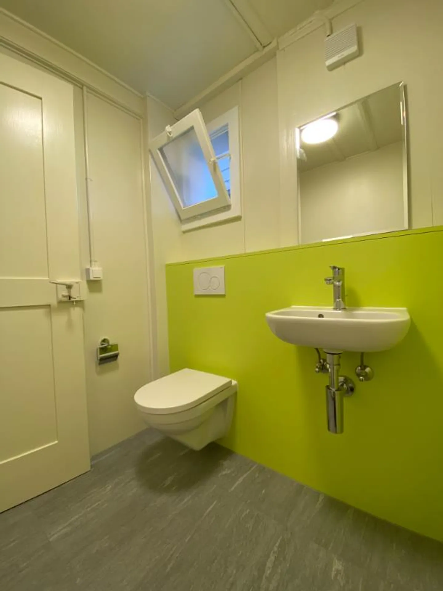 «Charmantes Zweifamilienhaus – umgebaut zur Kita und Tagesschule in ruhiger Lage von Lotzwil» - Foto 7 von 10