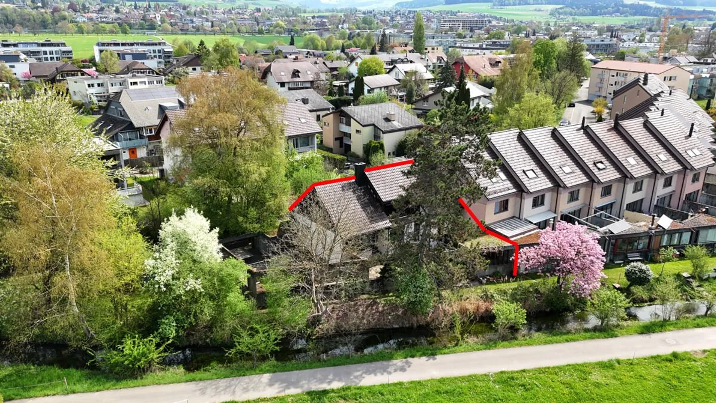 Grosszügiges Einfamilienhaus am Wasser - Foto 1 von 15