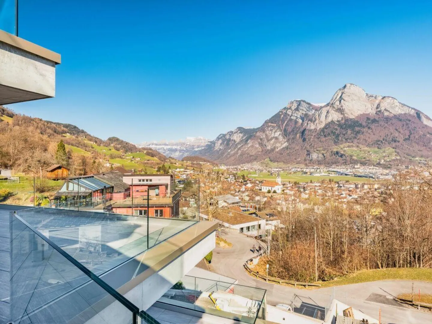 Scarletta - The Peak - Appartement 4.5 pièces n° 01 au rez-de-chaussée - Photo 1 sur 9