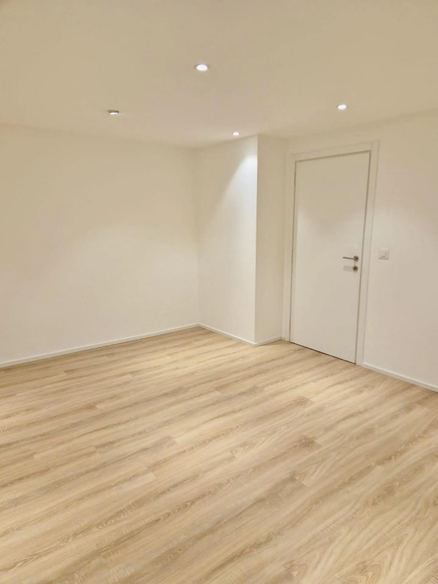 Bell'appartamento luminoso - Foto 6 di 9