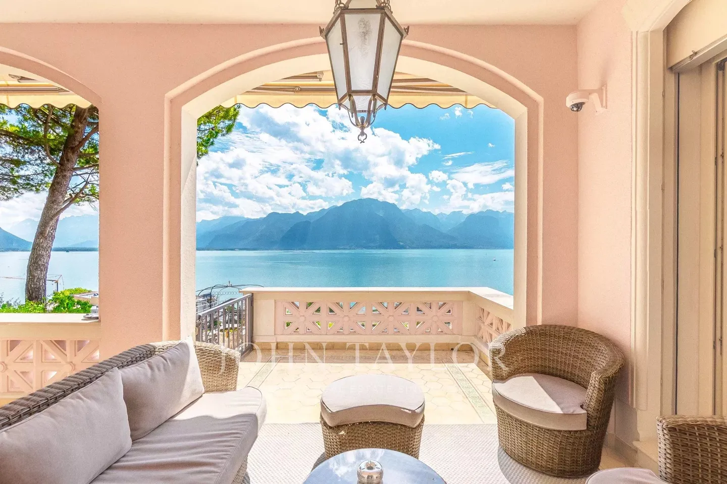 Appartamento di lusso con vista spettacolare - Foto 4 di 14