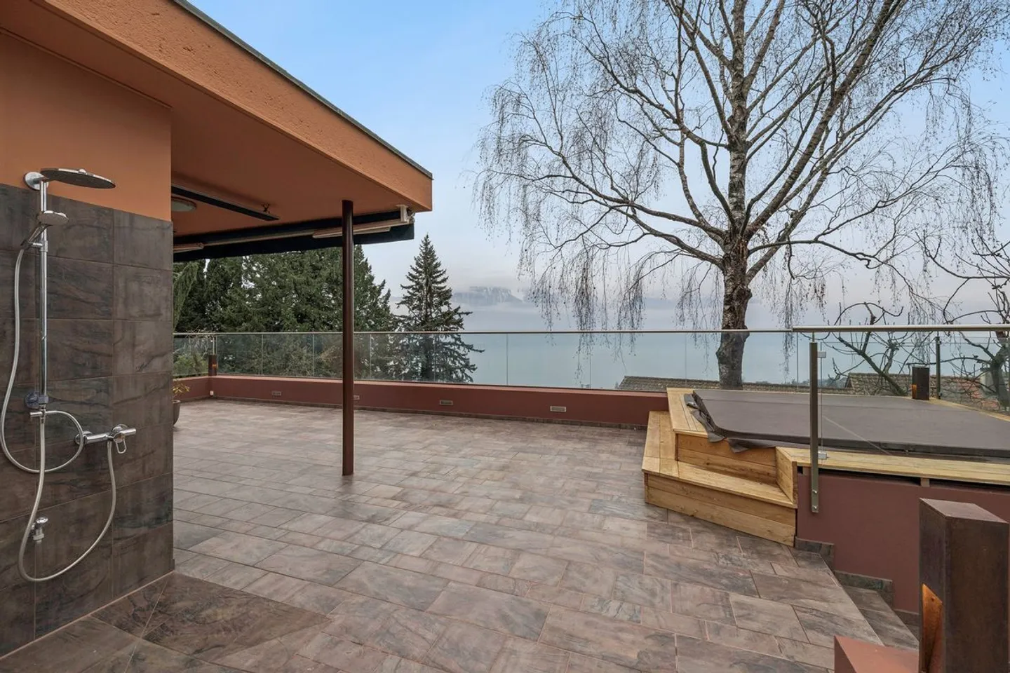 Maison 6.5 pièces - Photo 1 sur 10