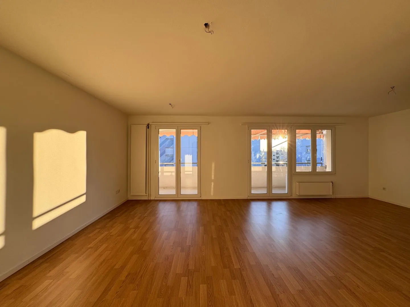 Appartement lumineux de 3,5 pièces - Bielstrasse 88, 2560 Nidau - Photo 4 sur 6