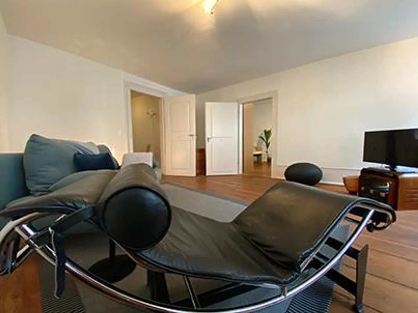 Furnished apartment for rent - Photo 4 of 9
