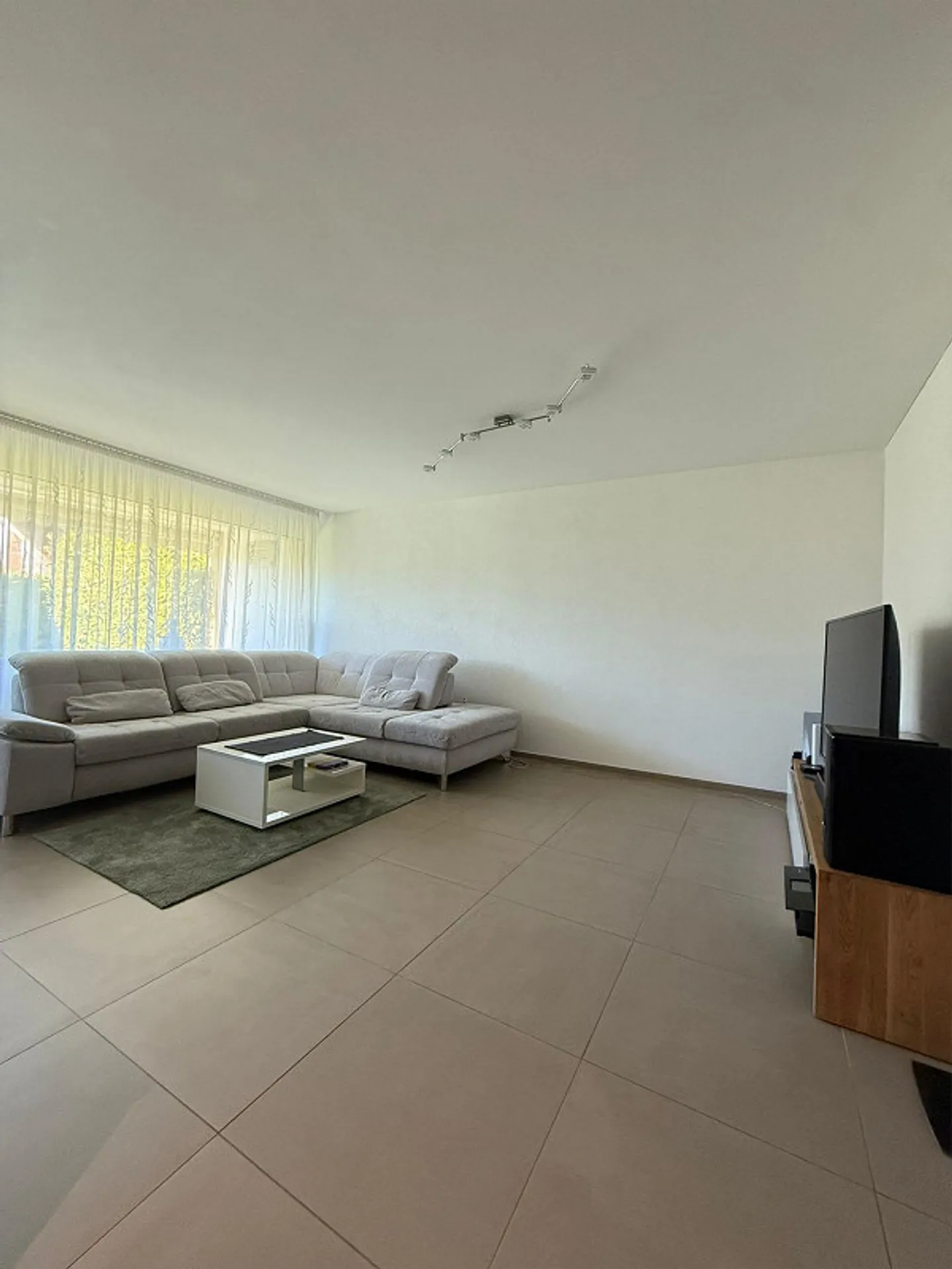 Charmantes Einfamilienhaus mit Garten - Foto 6 von 18