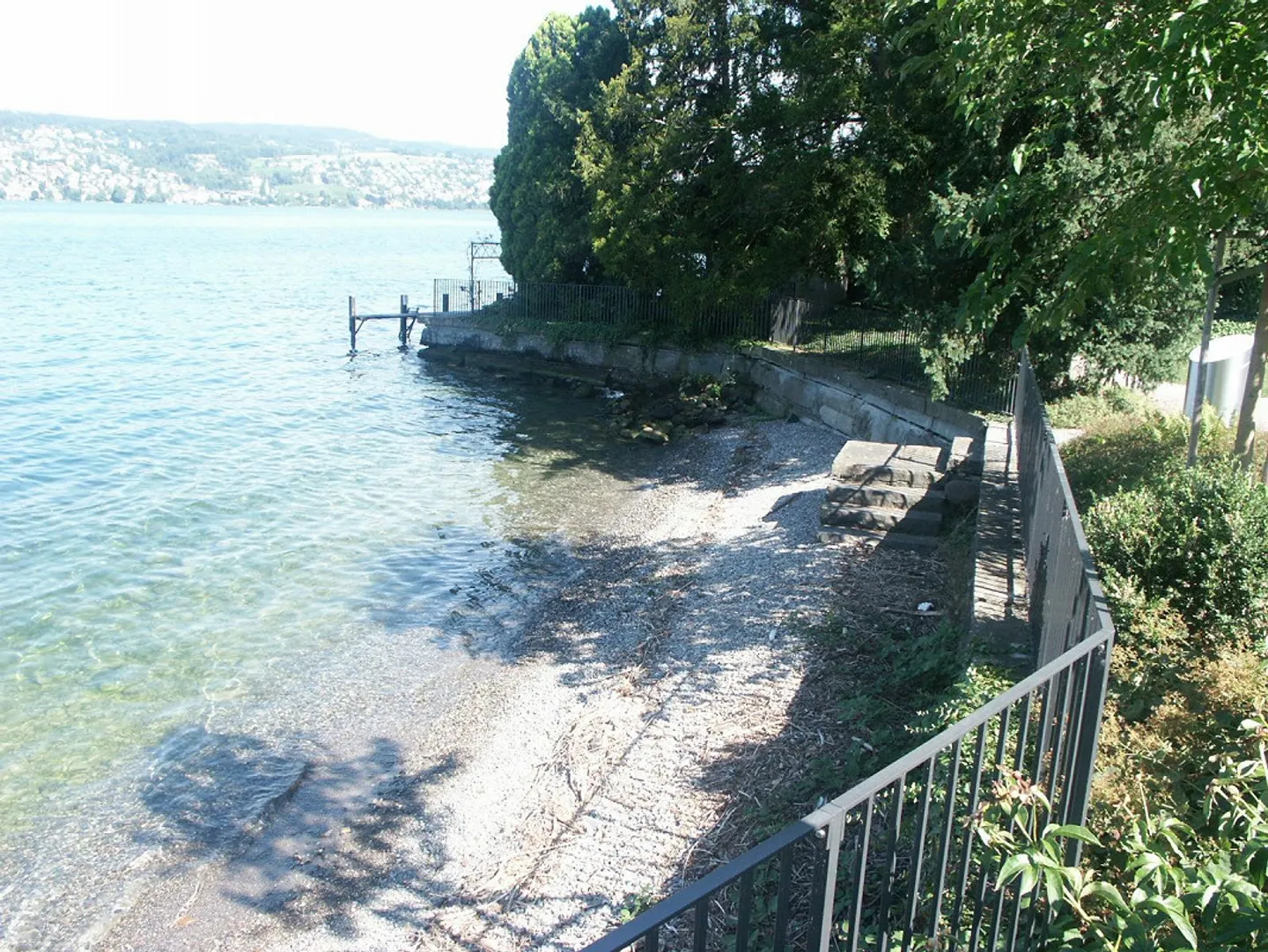 EXPÉRIENCE DE VIE INHABITUELLE DANS UN DÉVELOPPEMENT UNIQUE AVEC ACCÈS AU LAC - Photo 6 sur 27