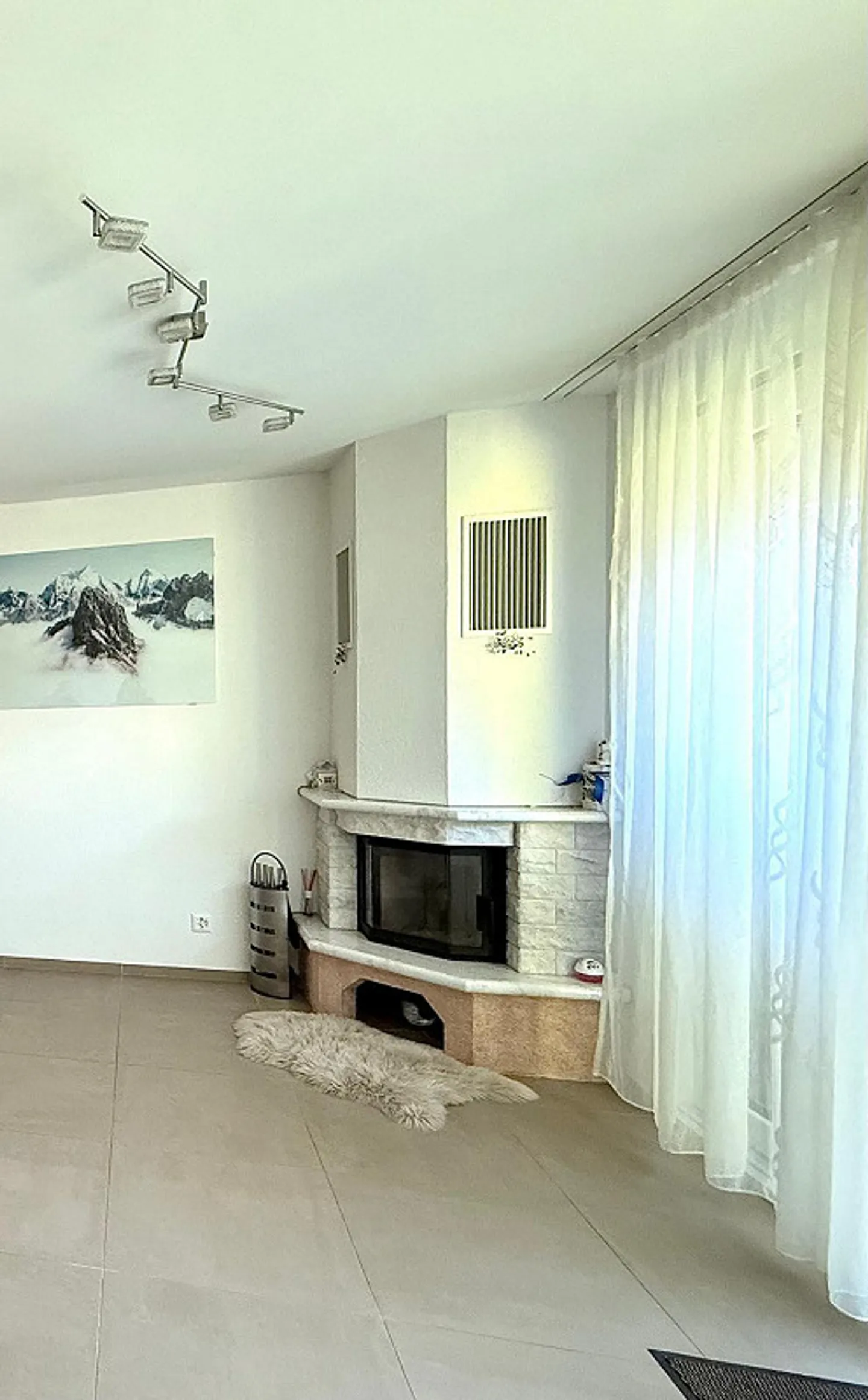 Charmantes Einfamilienhaus mit Garten - Foto 8 von 18