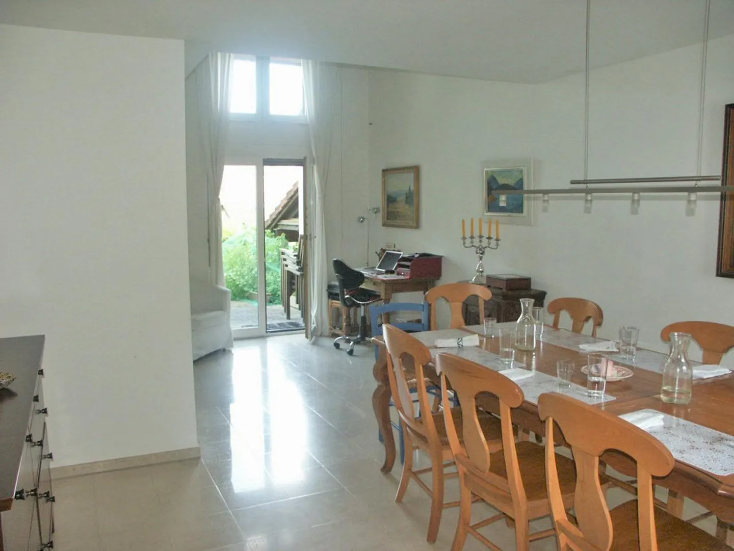 EXPÉRIENCE DE VIE INHABITUELLE DANS UN DÉVELOPPEMENT UNIQUE AVEC ACCÈS AU LAC - Photo 9 sur 27