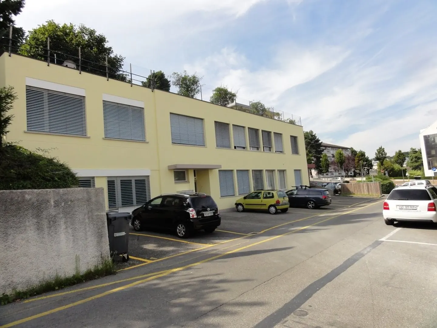 Außenparkplatz Nähe UNIL - Foto 1 von 1