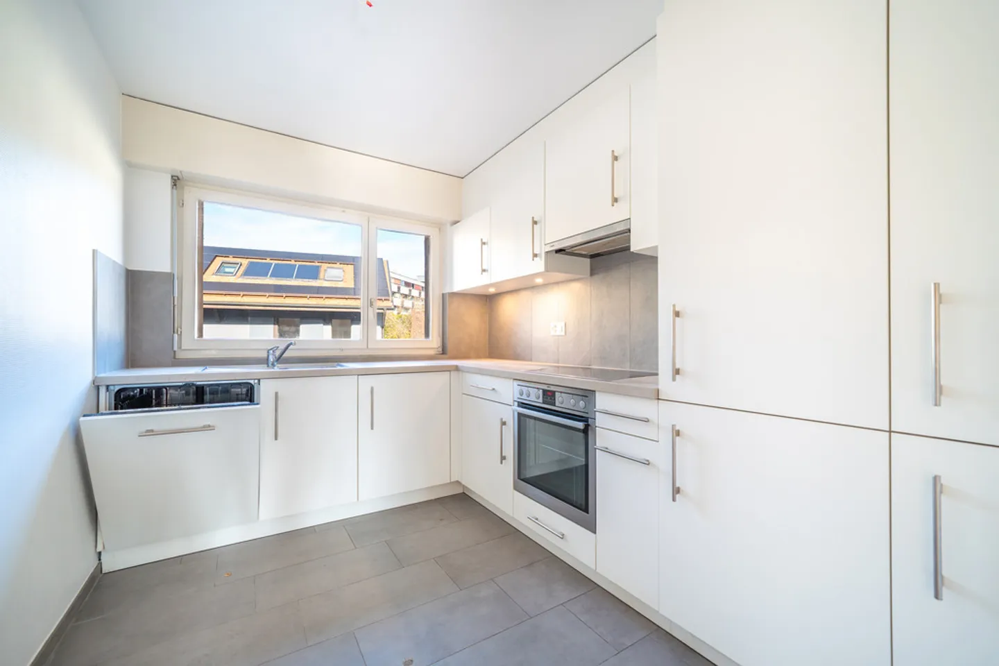 3.5 Room apartment - Photo 9 of 11