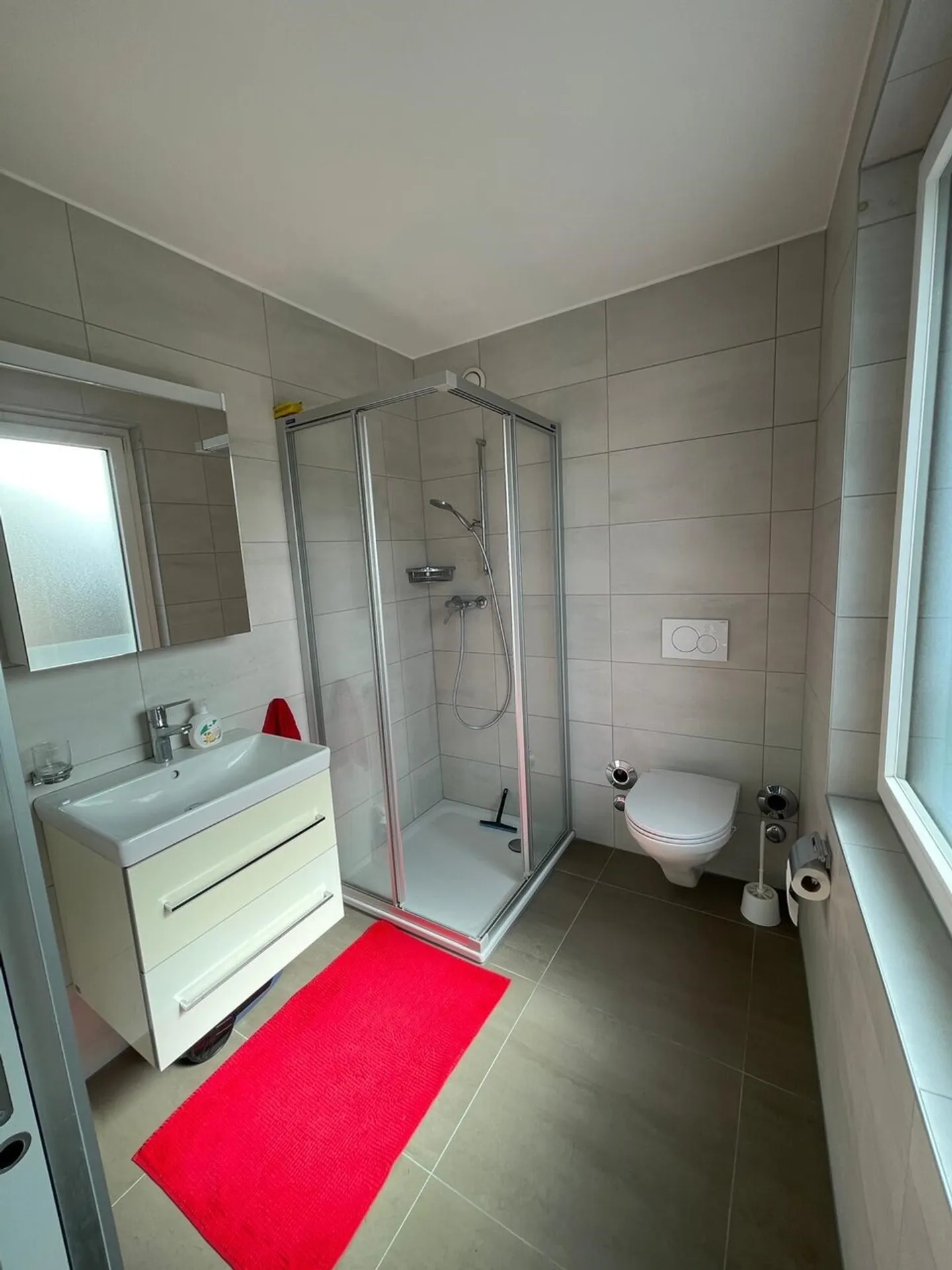 Möbliertes Studio im Erdgeschoss - Ch. des Diablerets 2 - 1012 Lausanne - Foto 4 von 5