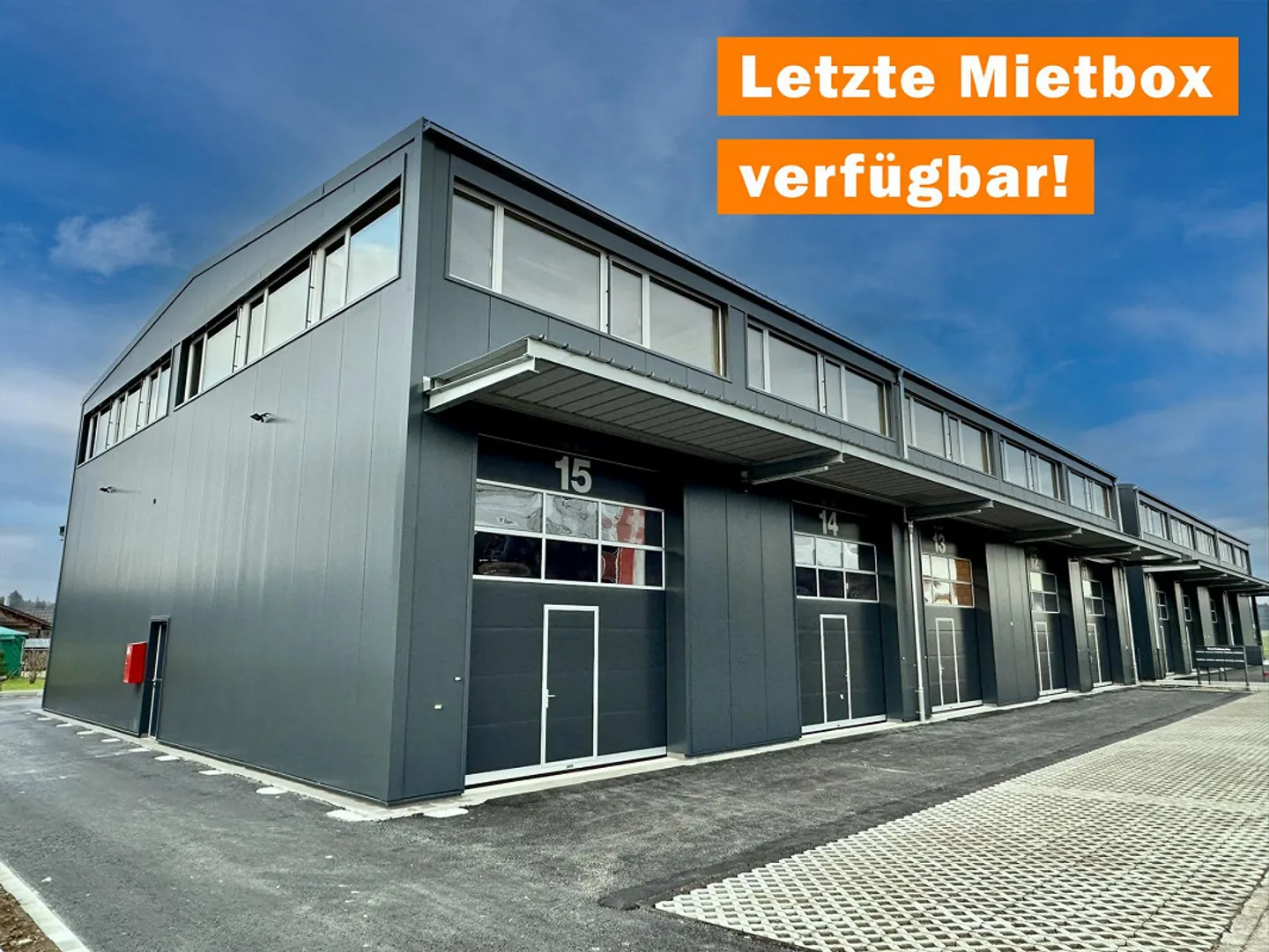 Propriété commerciale moderne à Röthenbach b. Herzogenbuchsee - Photo 1 sur 14
