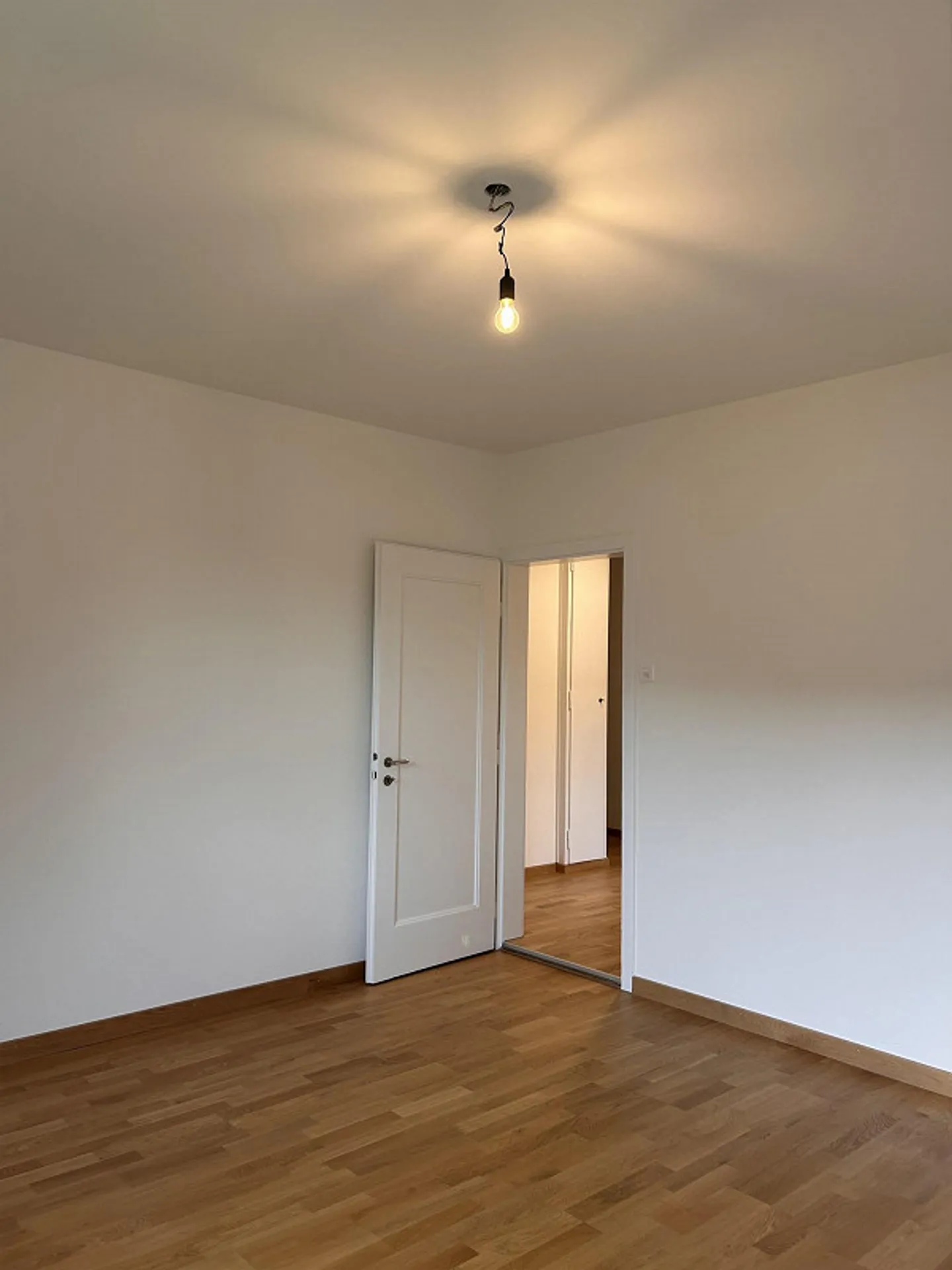 Appartement 3 pièces rénové dans le quartier Elfenau pour première location - Photo 11 sur 20