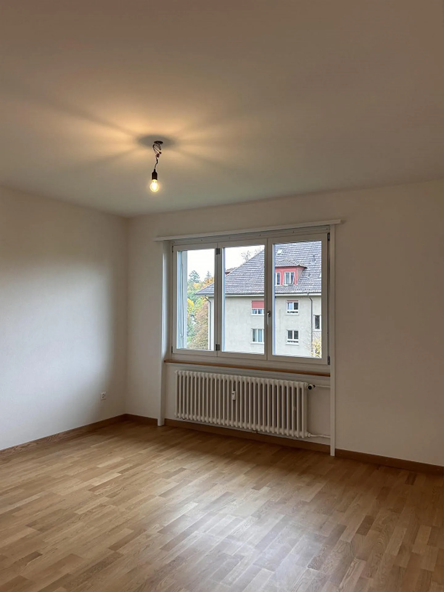 Appartement 3 pièces rénové dans le quartier Elfenau pour première location - Photo 10 sur 20