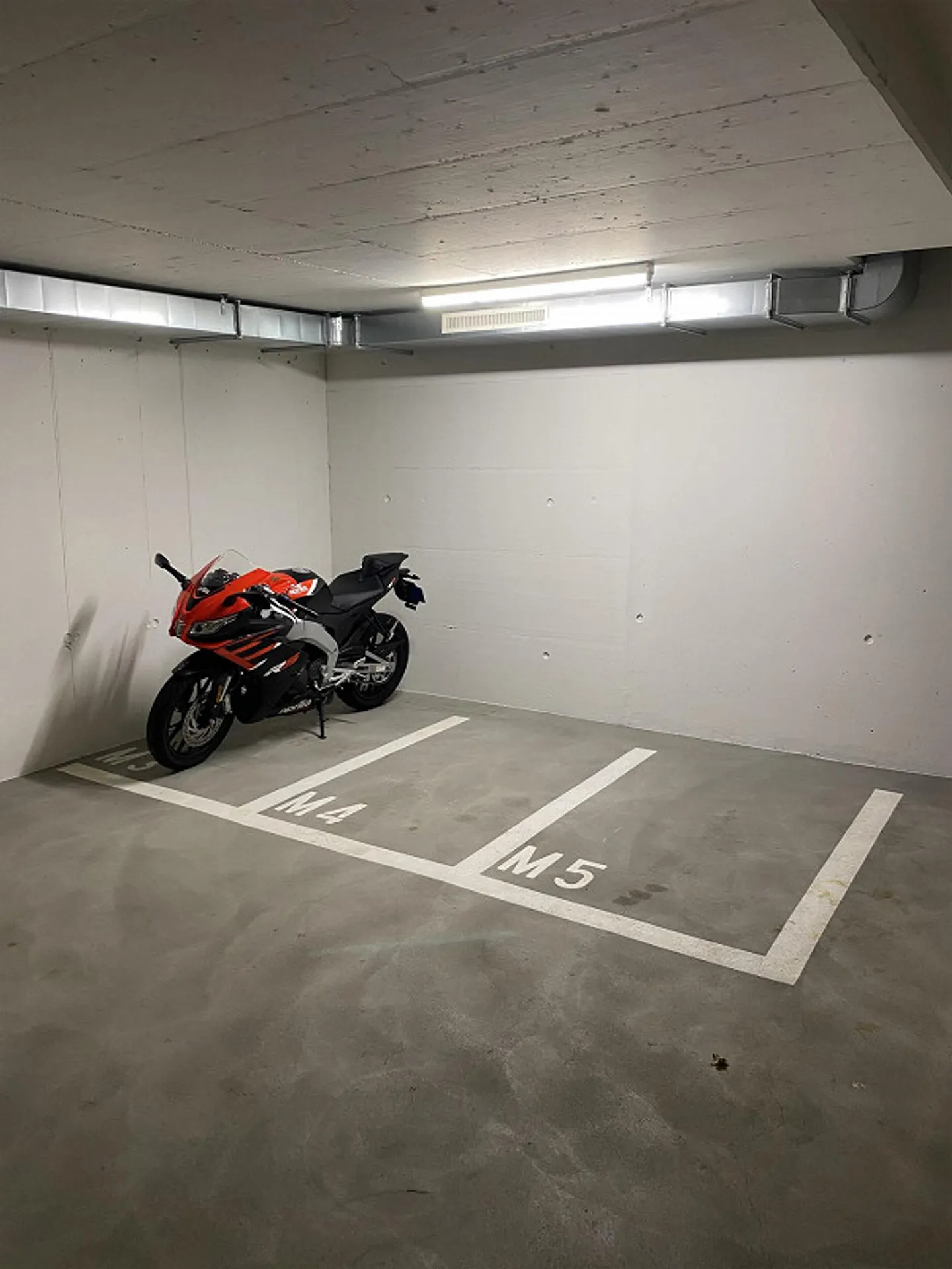 2 posti auto in un affascinante garage sotterraneo (nuovo progetto edilizio) - Foto 1 di 5