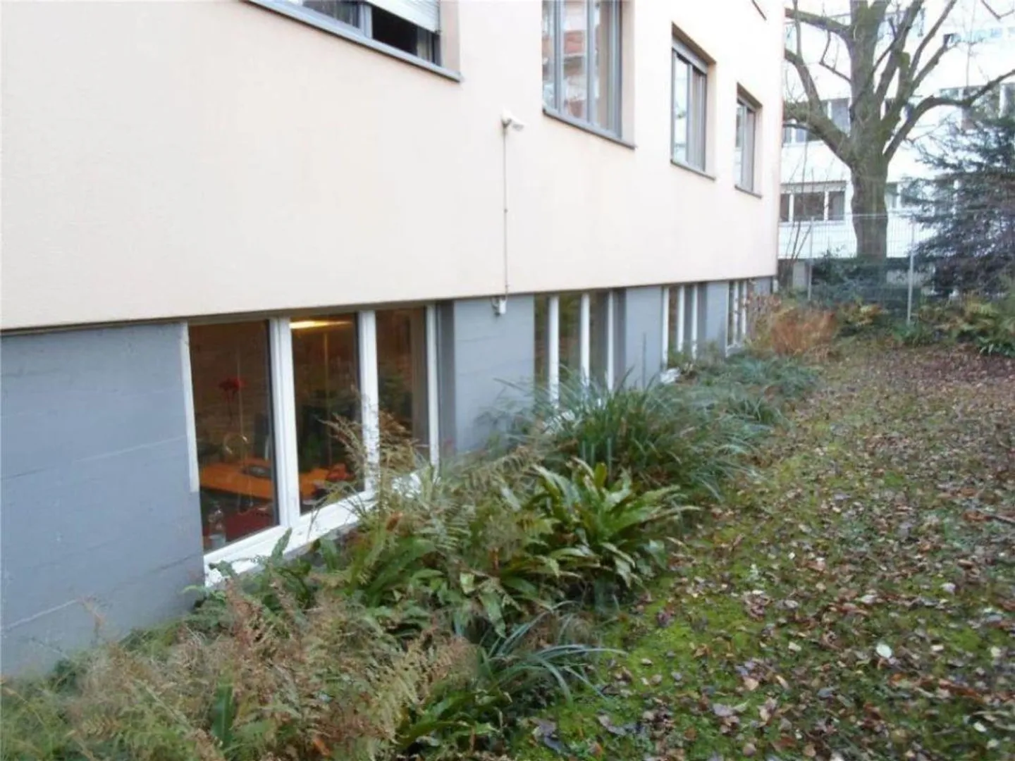 Office in a central location in the Gellert district - Photo 2 of 6