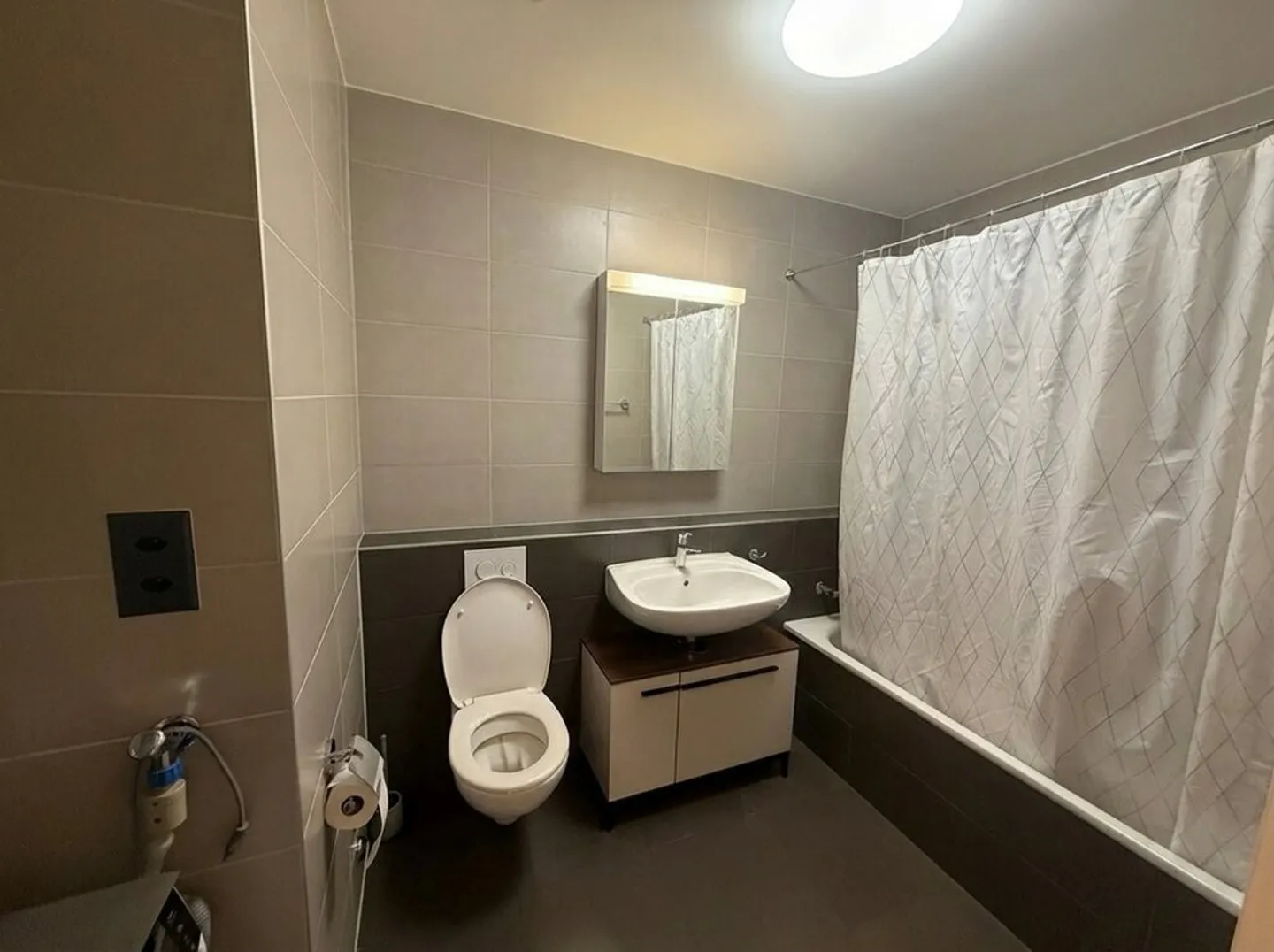 Beautiful 3.5-room apartment with a large balcony - Photo 7 of 9