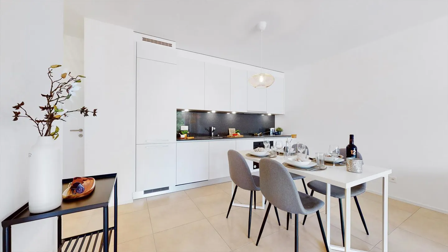 Modern 3.5 rooms in the Parco Cornared residence - Photo 2 of 6