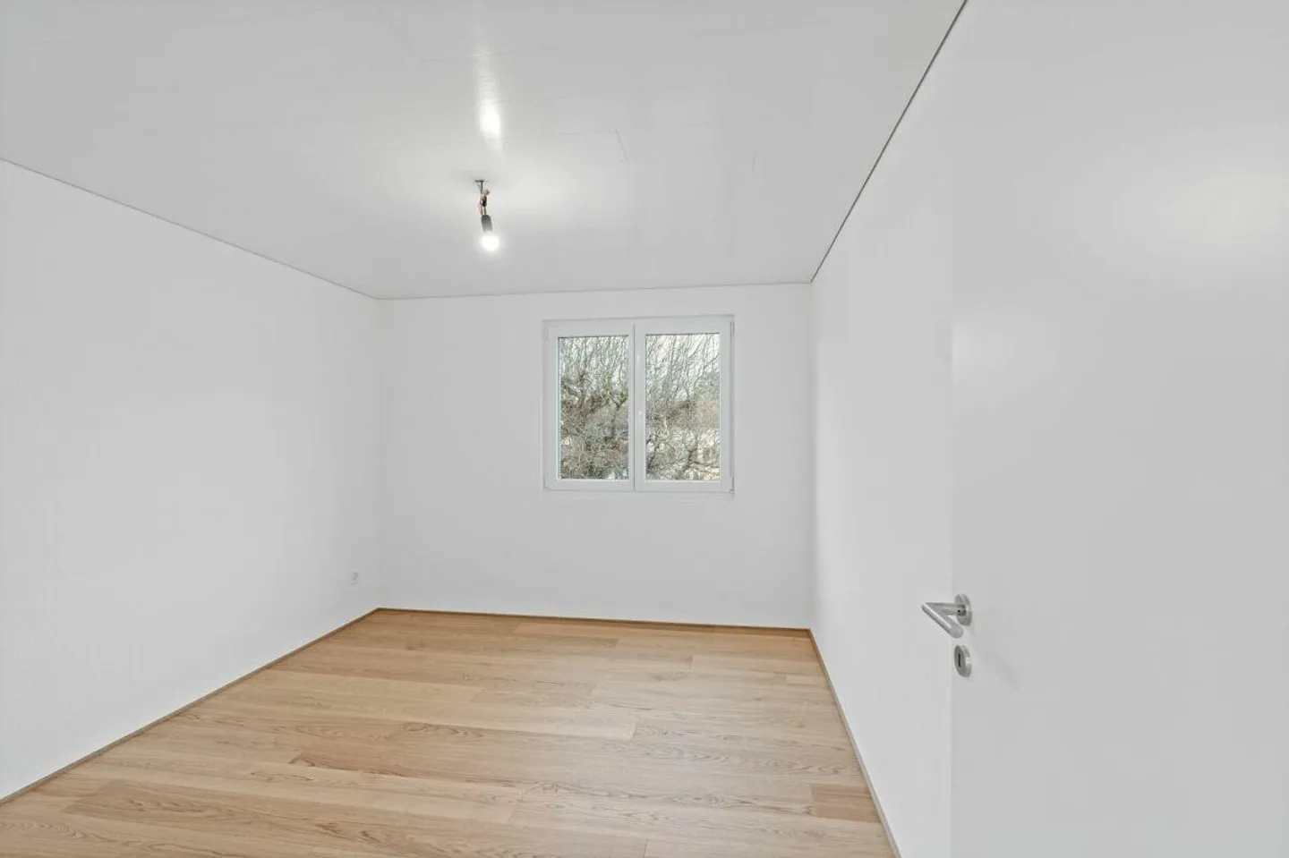 Doppeleinfamilienhaus an ruhiger, sonniger Lage in Widnau - komplett kernsaniert - Foto 13 von 19