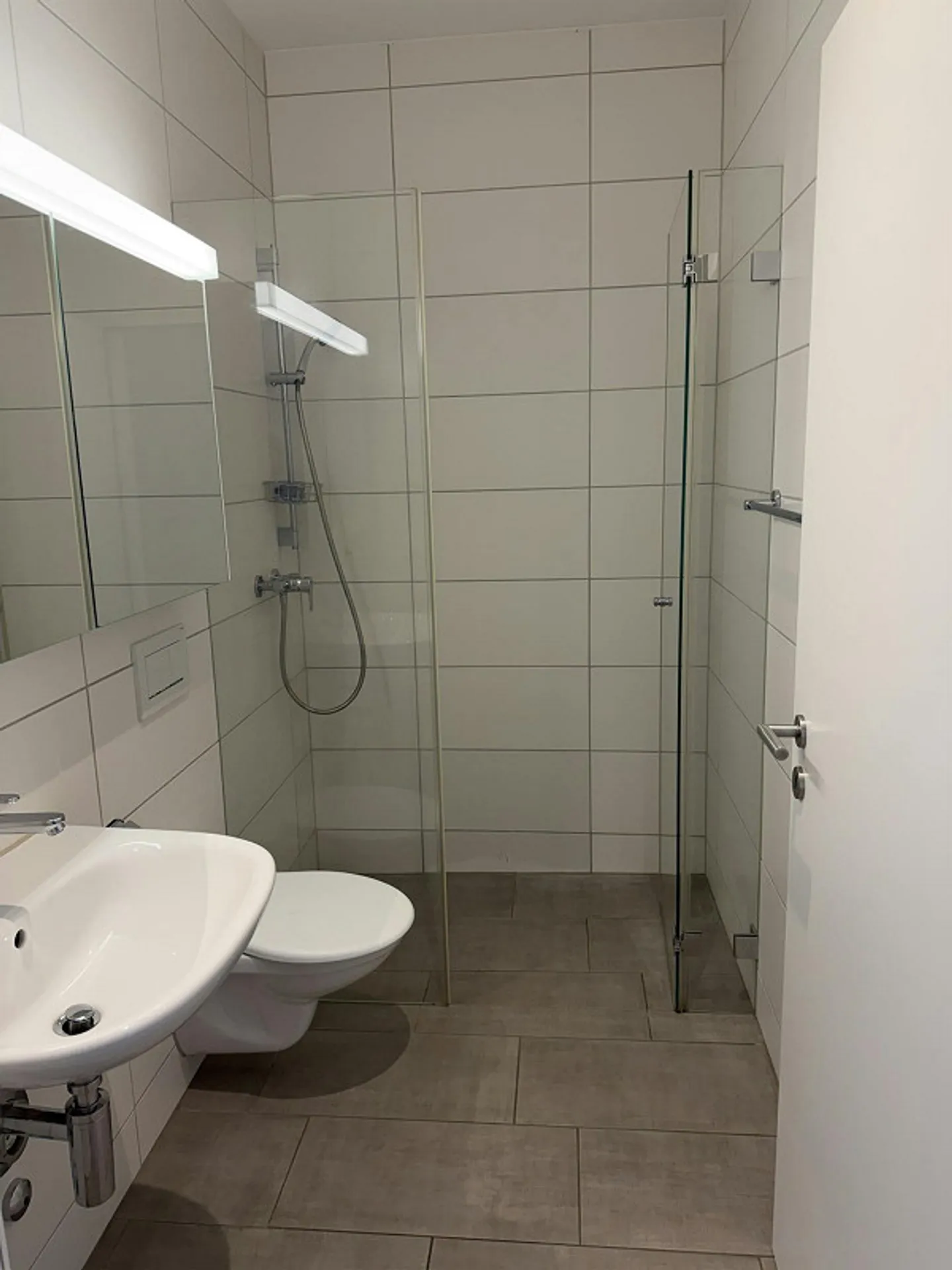 Moderne Büro-/Praxisfläche an zentraler Lage - Photo 5 sur 8