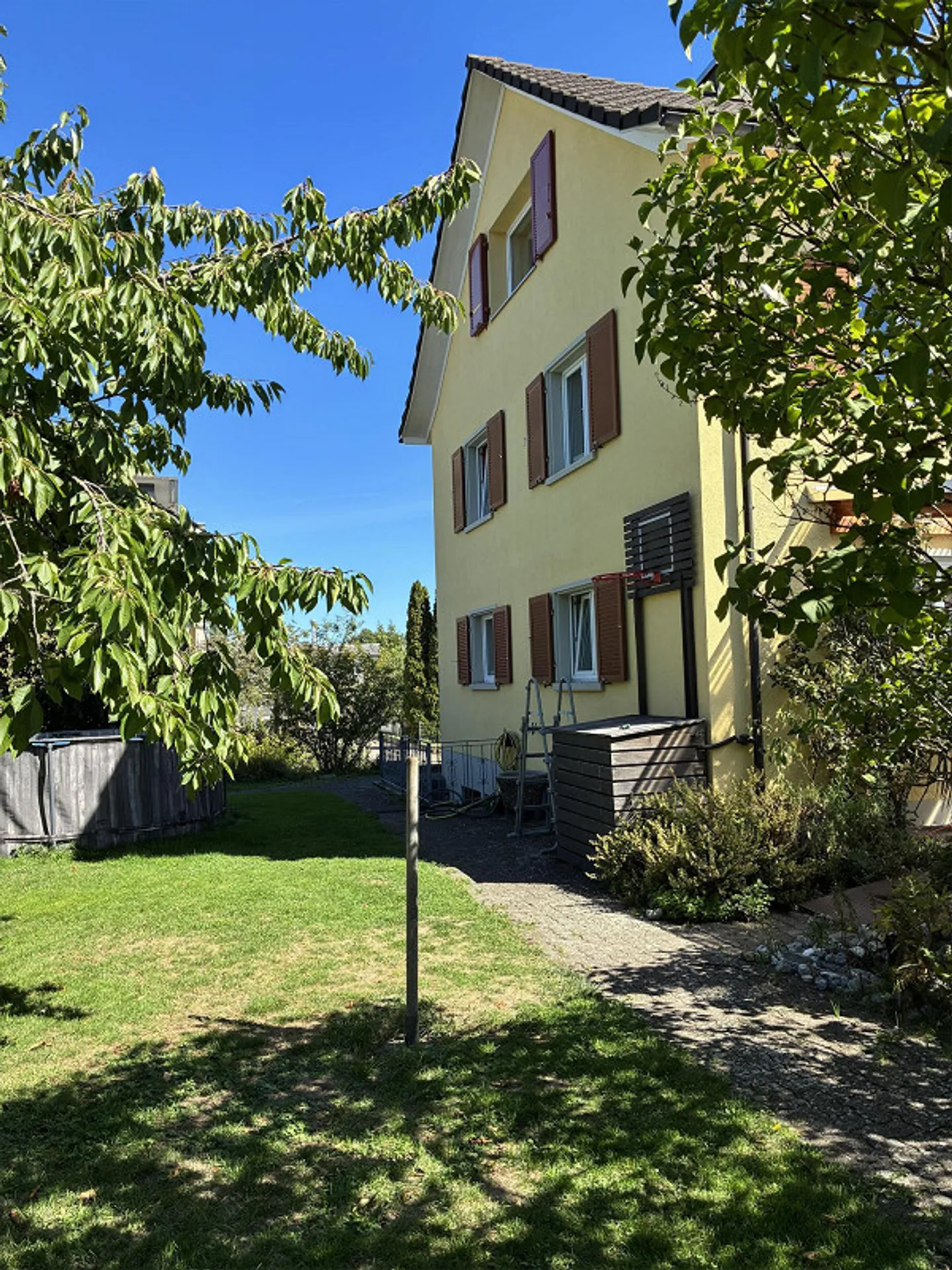 Section de maison de 5 pièces à louer dans un endroit calme - Photo 5 sur 30
