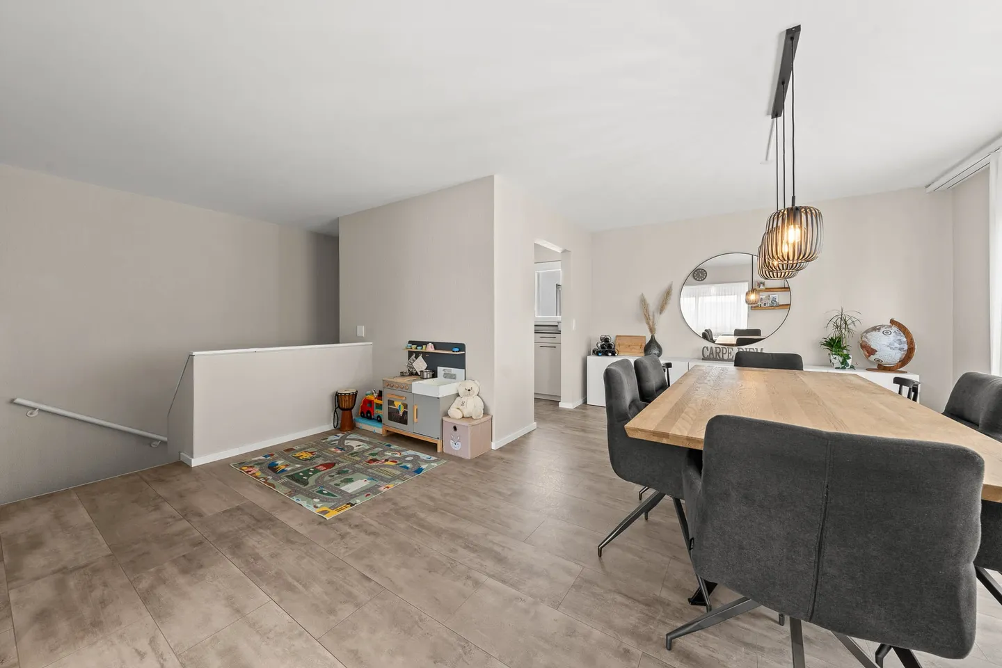 Family-Friendly Terrace House - Photo 8 of 11