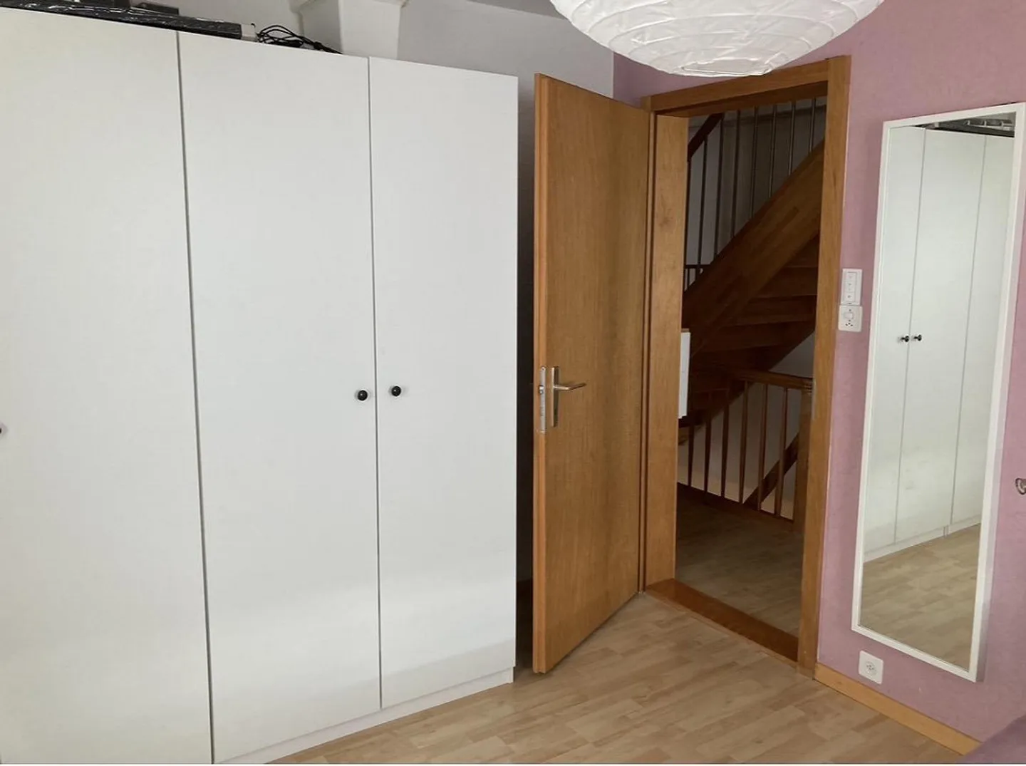 Section de maison de 5 pièces à louer dans un endroit calme - Photo 23 sur 30