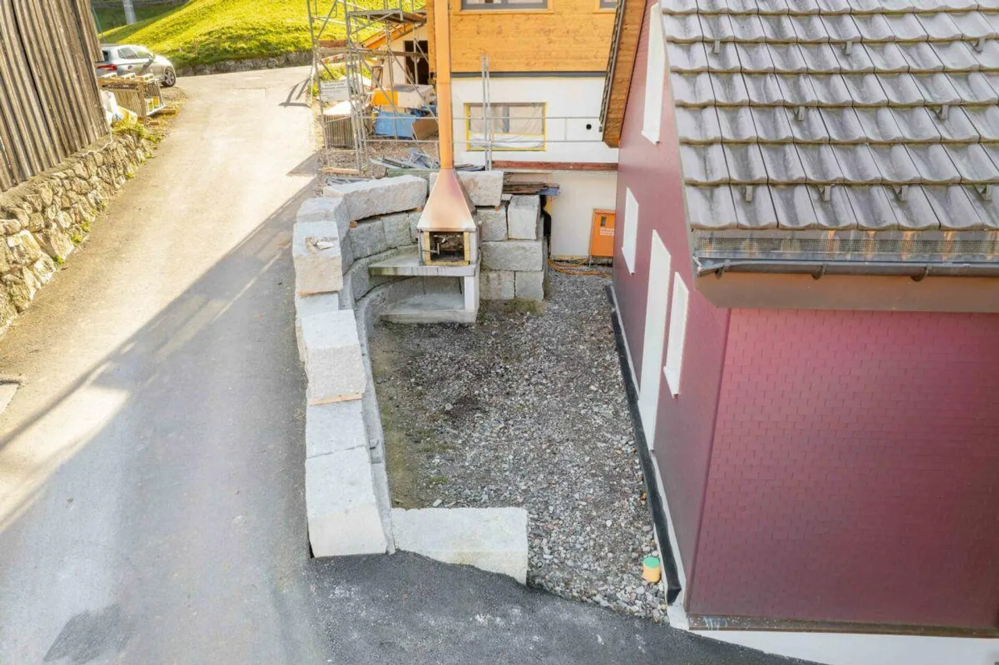 Maison de 5,5 pièces partiellement rénovée à vendre - Photo 18 sur 25