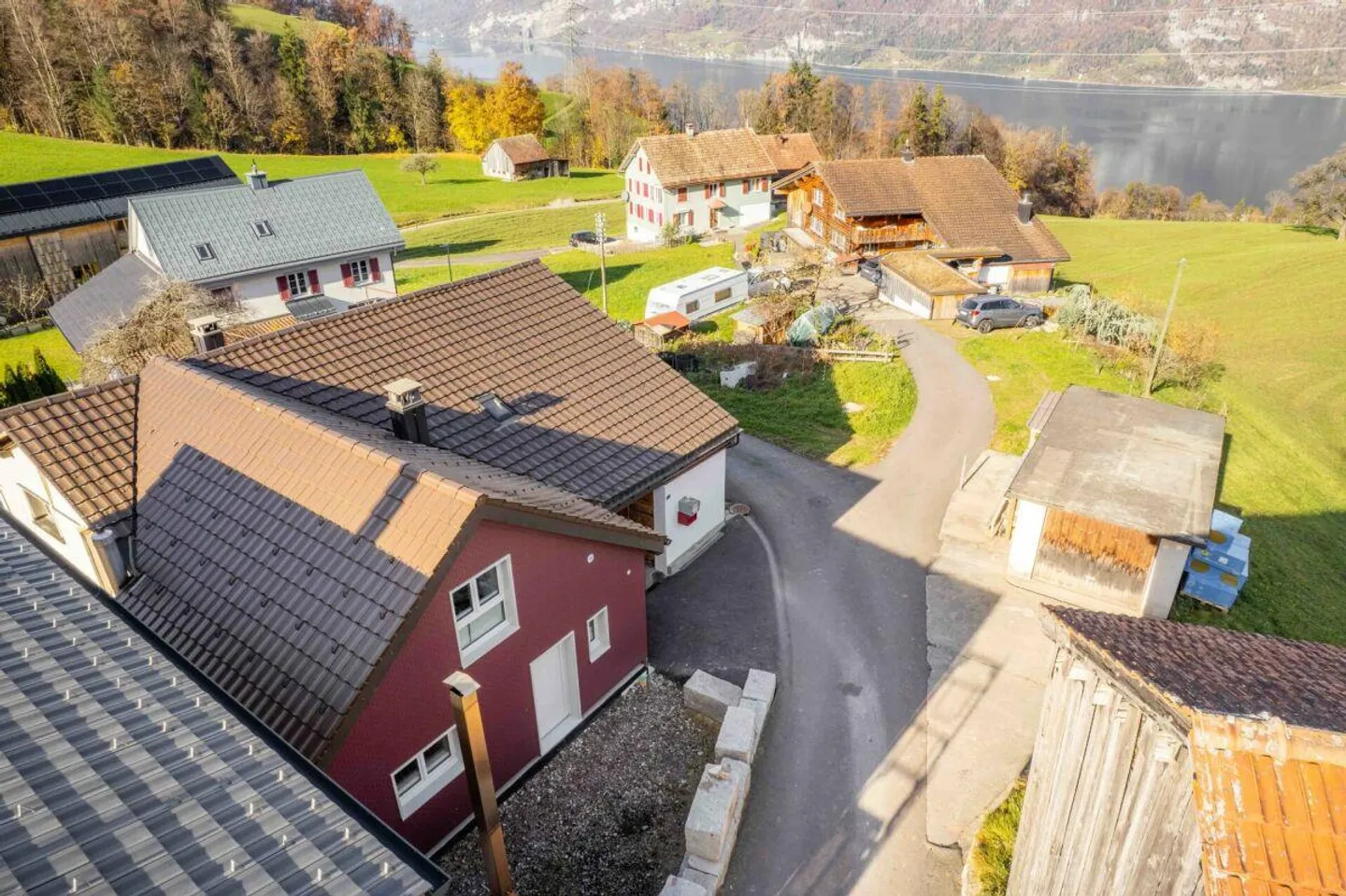 Maison de 5,5 pièces partiellement rénovée à vendre - Photo 24 sur 25