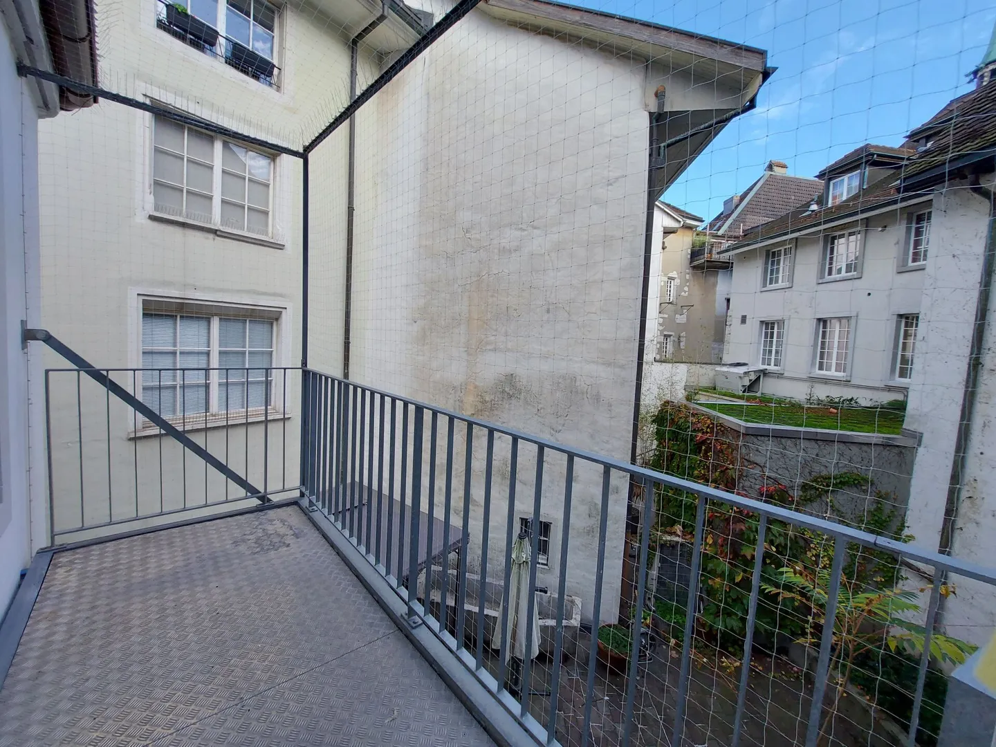 Bright Old Town Apartment with Balcony - Photo 6 of 17