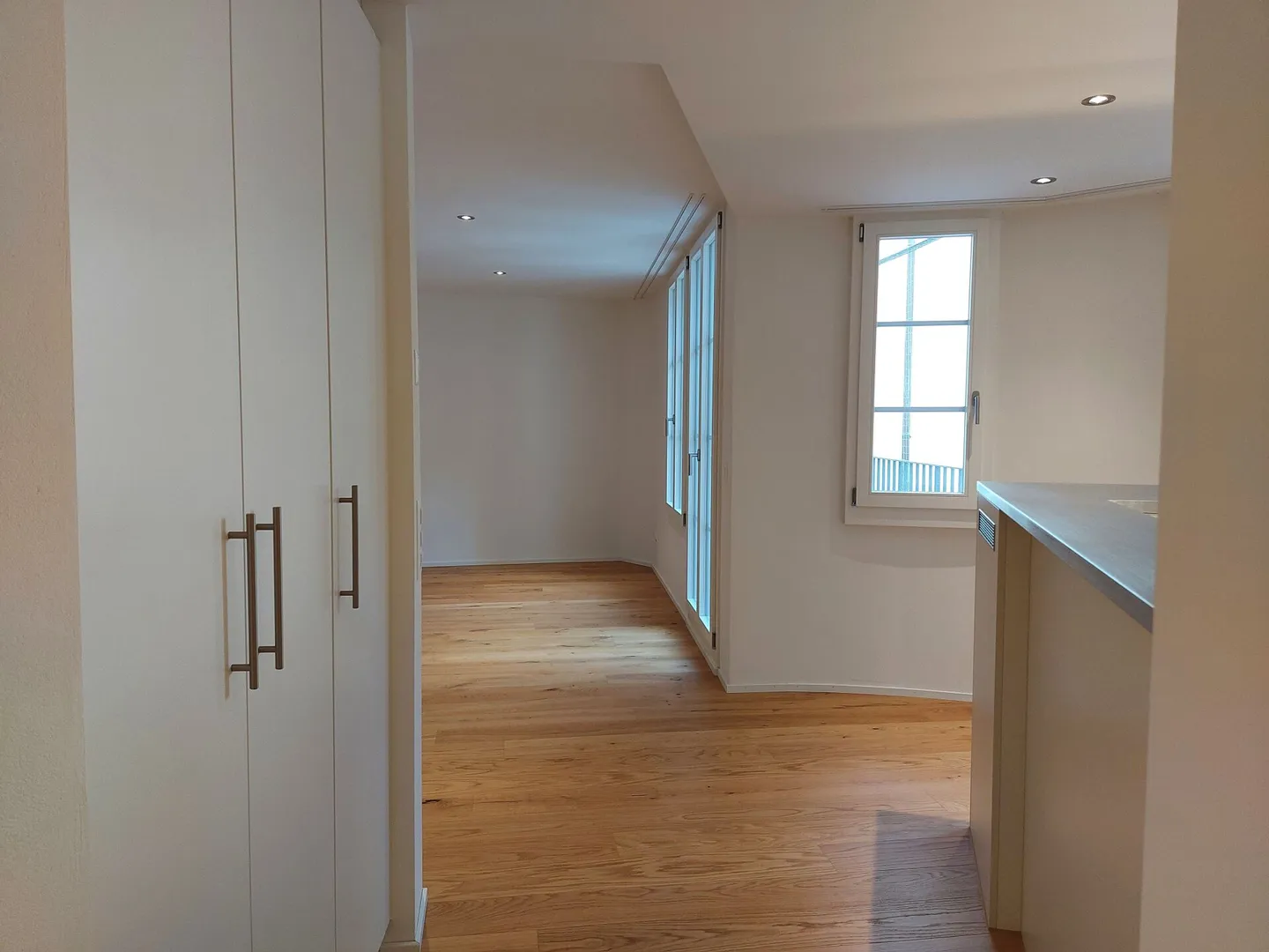 Bright Old Town Apartment with Balcony - Photo 15 of 17