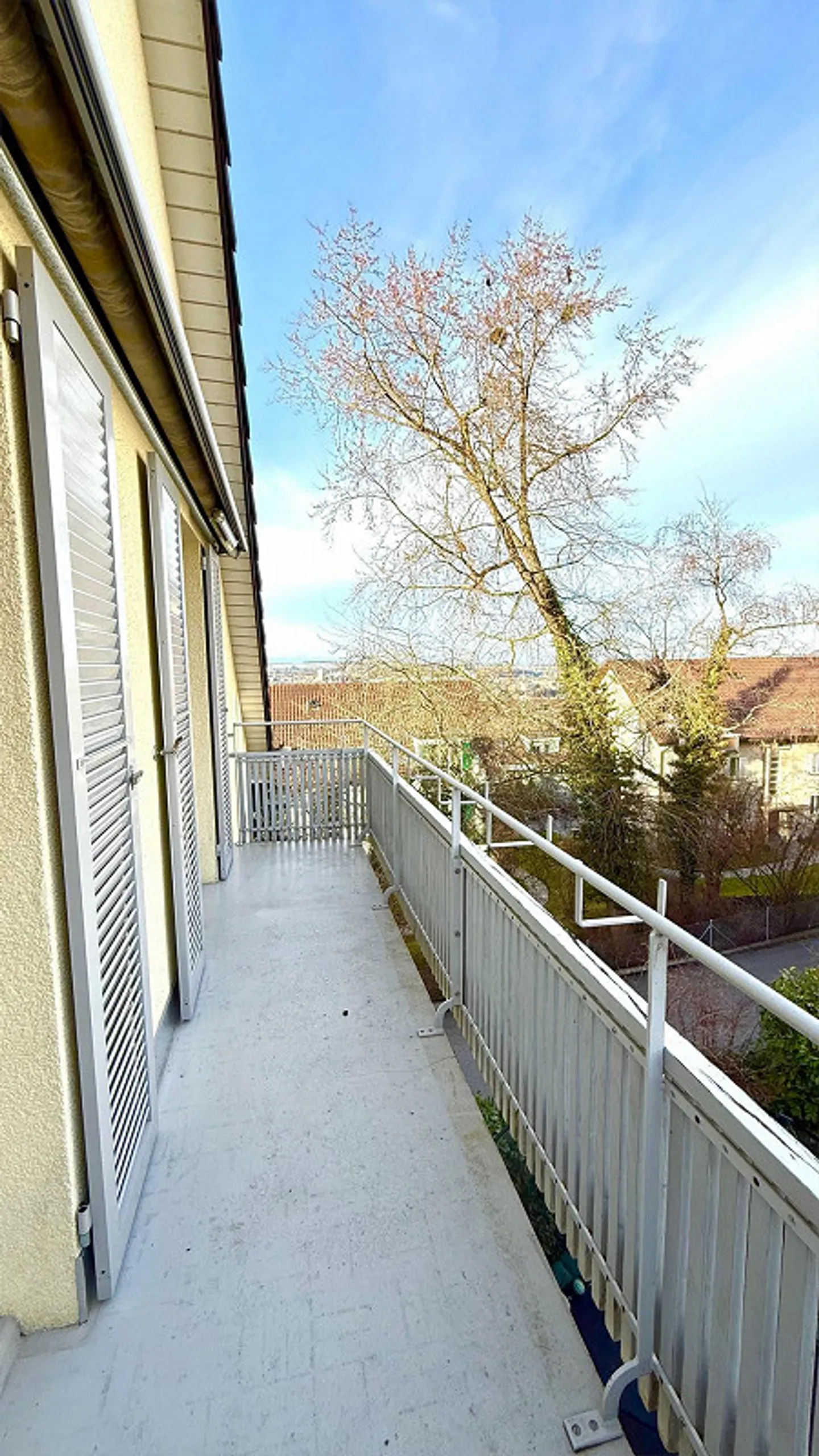 Spazio abitativo sopra i tetti di Berna - moderno attico di 3,5 stanze con vista - Foto 12 di 13